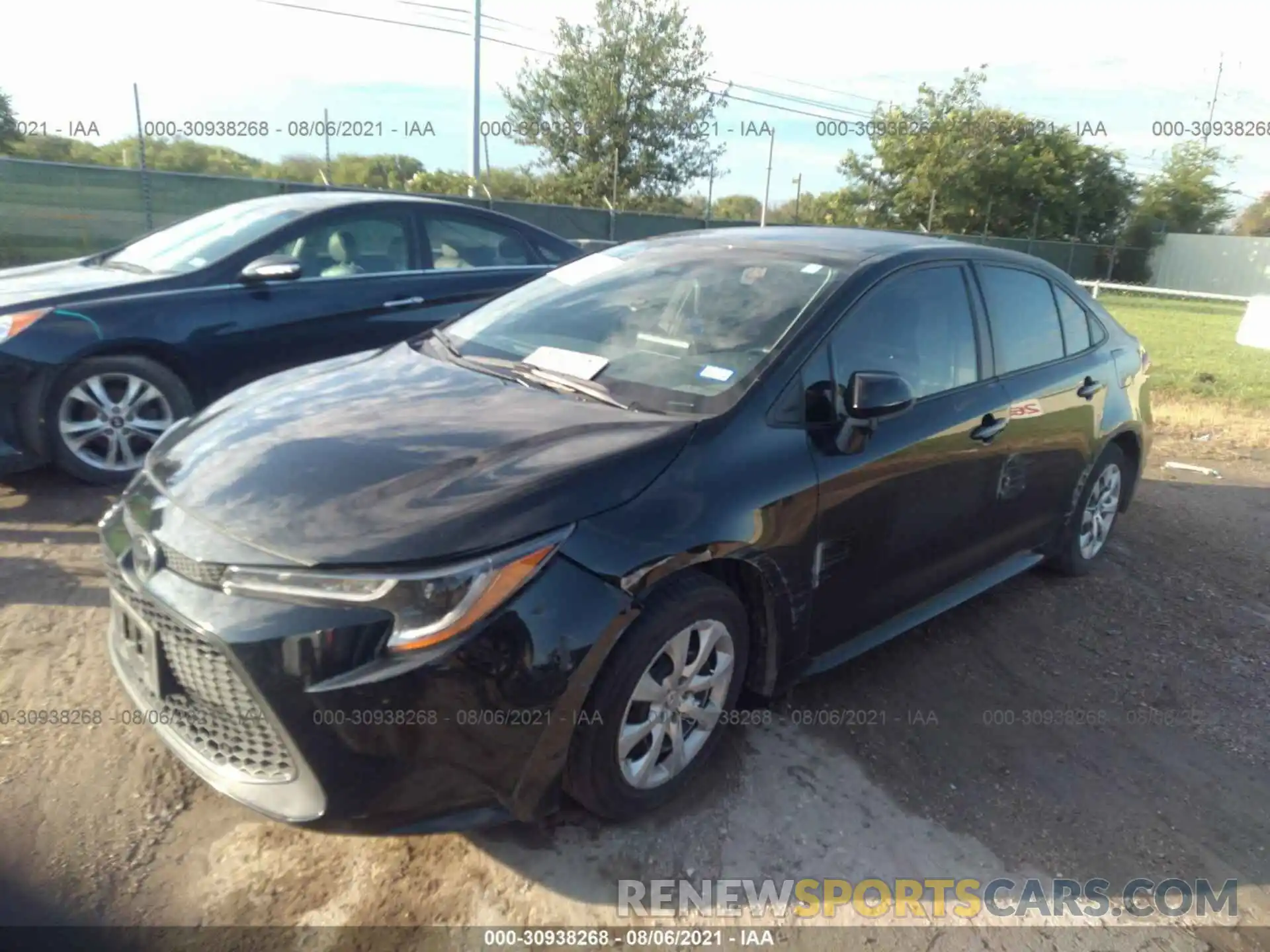 2 Photograph of a damaged car 5YFEPRAE6LP114594 TOYOTA COROLLA 2020