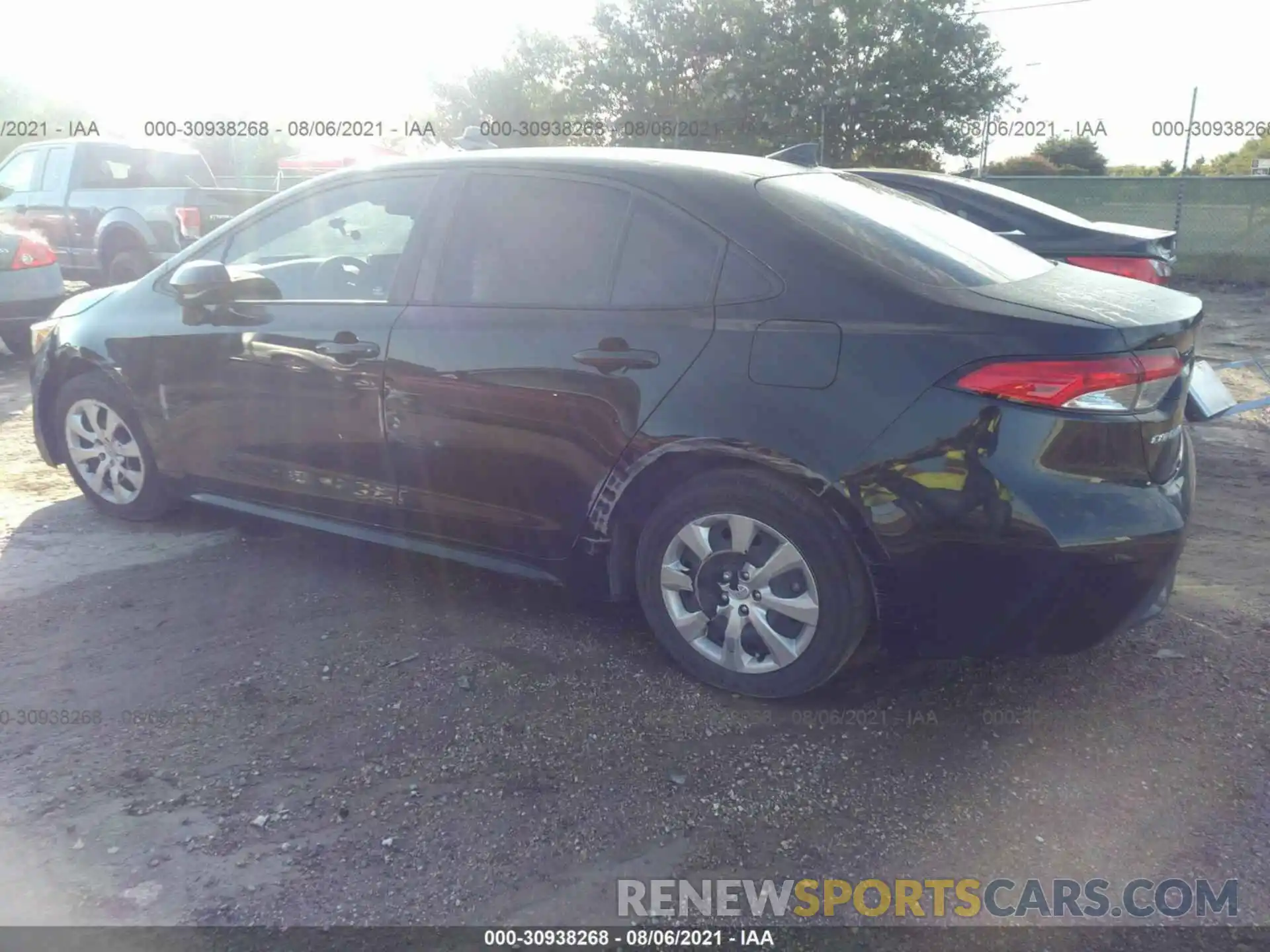 3 Photograph of a damaged car 5YFEPRAE6LP114594 TOYOTA COROLLA 2020