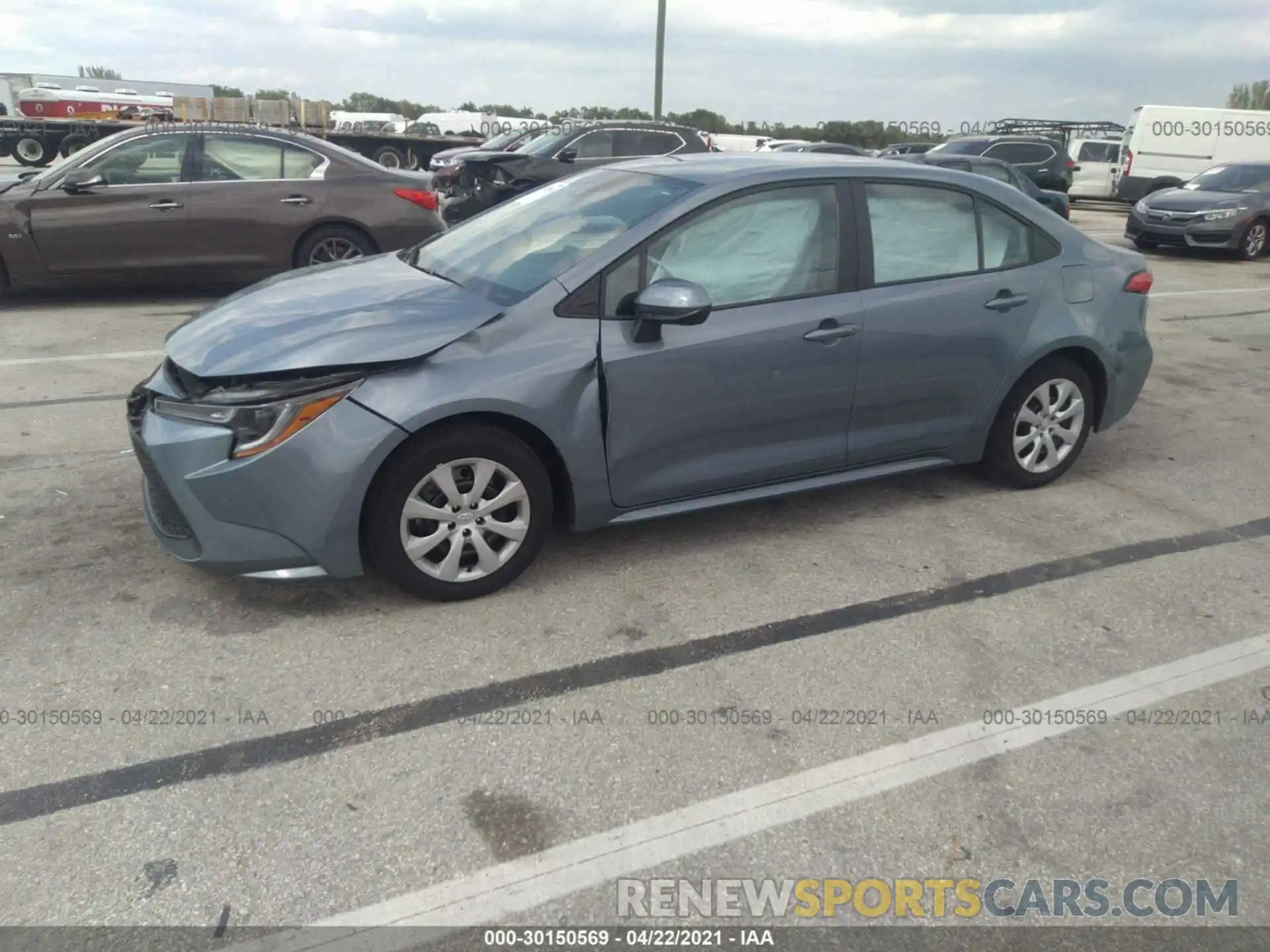 2 Photograph of a damaged car 5YFEPRAE6LP114823 TOYOTA COROLLA 2020