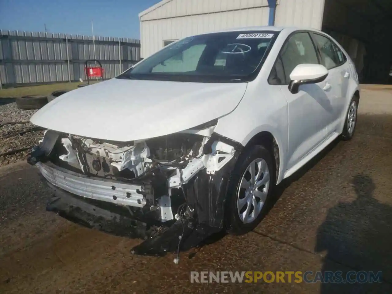 2 Photograph of a damaged car 5YFEPRAE6LP114840 TOYOTA COROLLA 2020