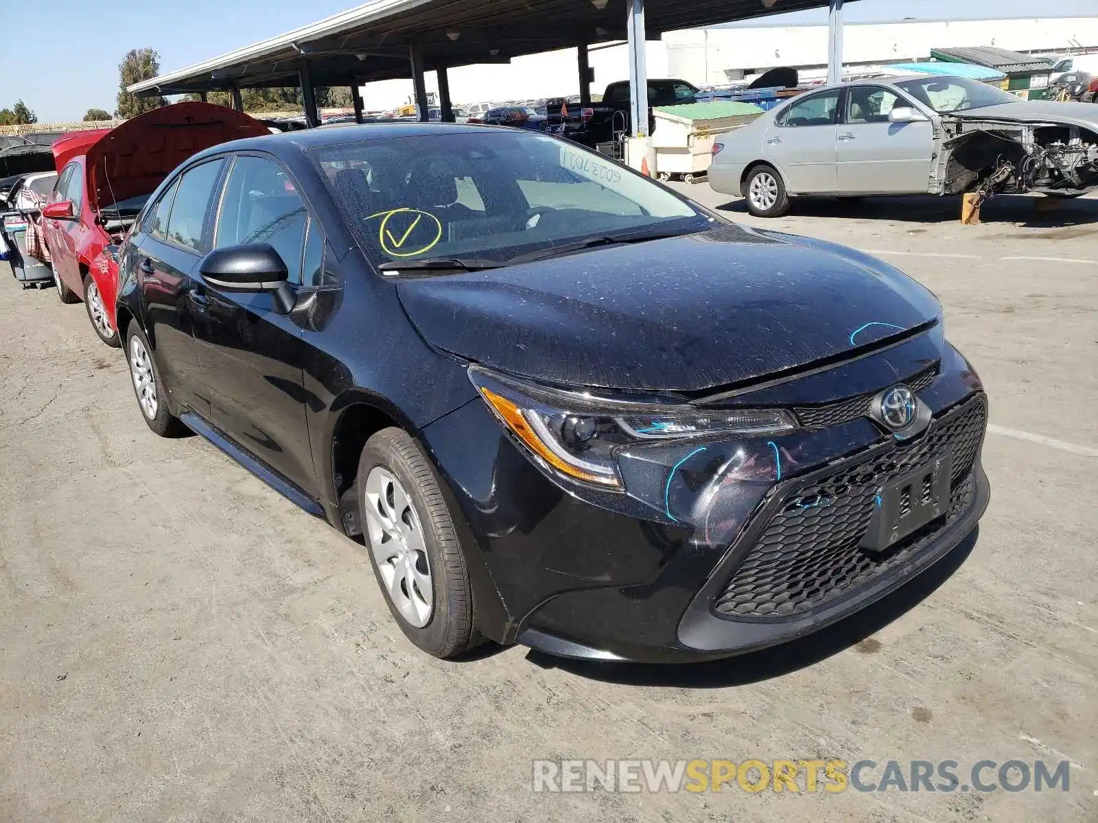 1 Photograph of a damaged car 5YFEPRAE6LP117284 TOYOTA COROLLA 2020