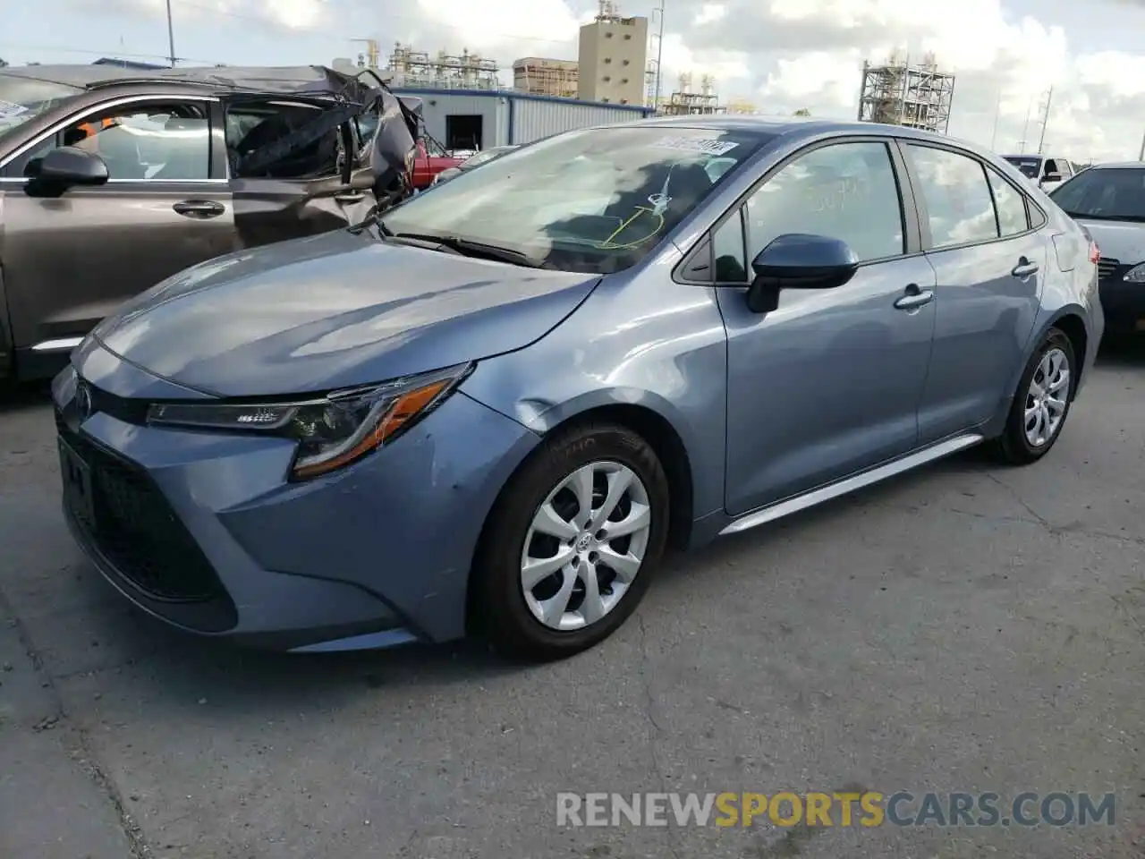 2 Photograph of a damaged car 5YFEPRAE6LP117611 TOYOTA COROLLA 2020