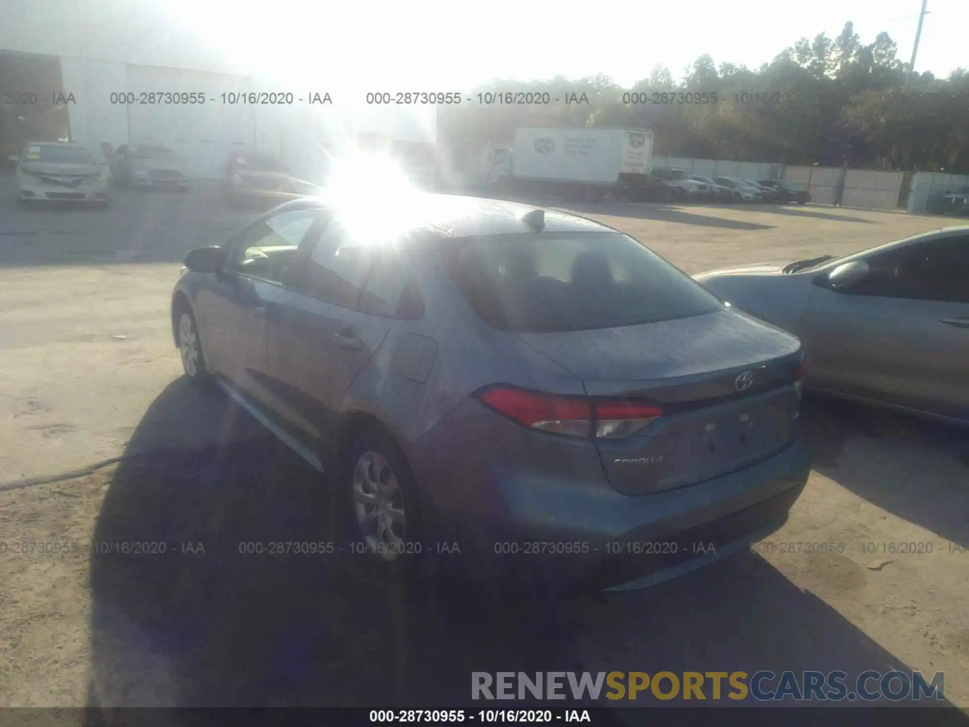 3 Photograph of a damaged car 5YFEPRAE6LP117852 TOYOTA COROLLA 2020