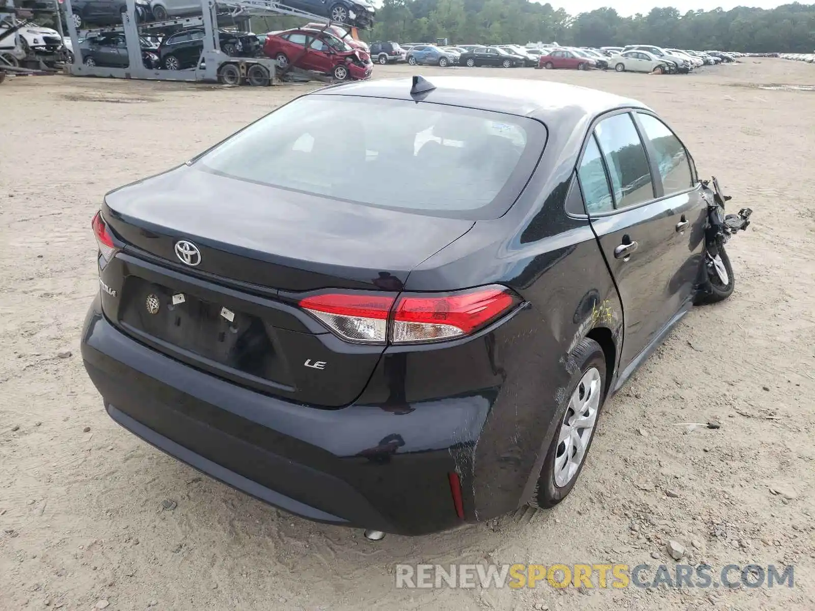 4 Photograph of a damaged car 5YFEPRAE6LP119178 TOYOTA COROLLA 2020