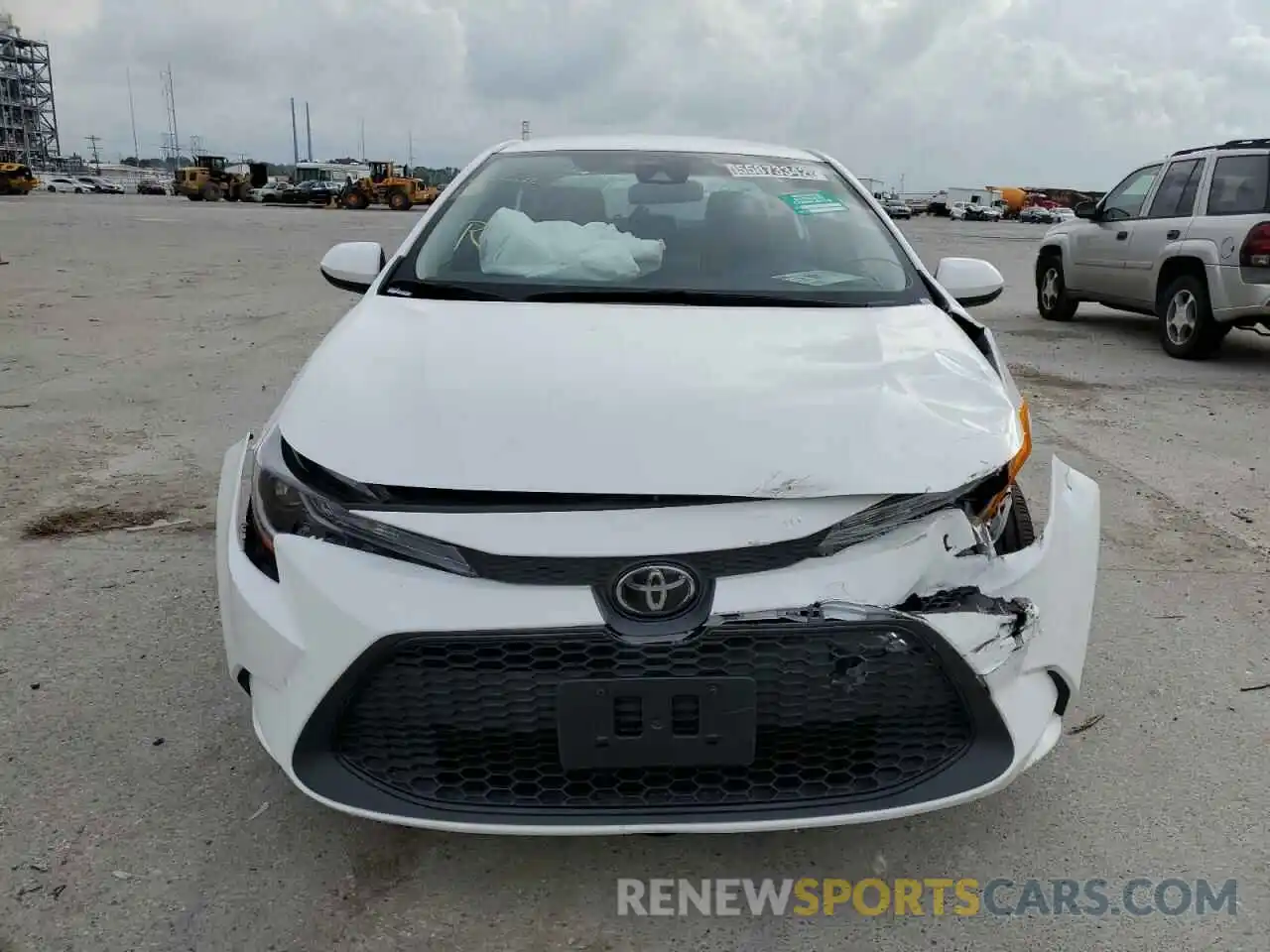 9 Photograph of a damaged car 5YFEPRAE6LP119715 TOYOTA COROLLA 2020