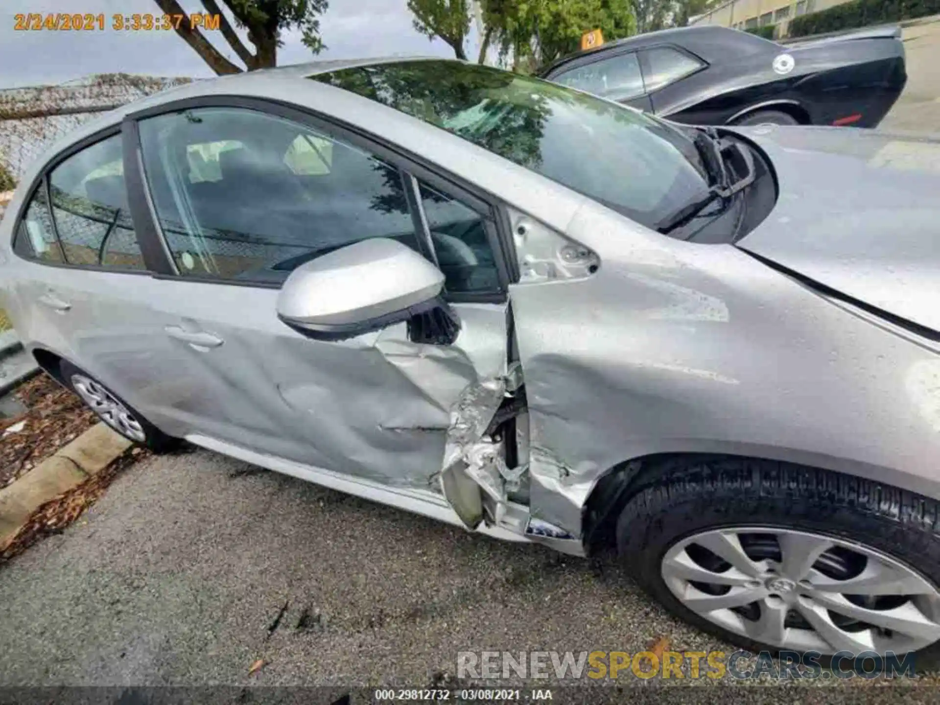 12 Photograph of a damaged car 5YFEPRAE6LP119794 TOYOTA COROLLA 2020