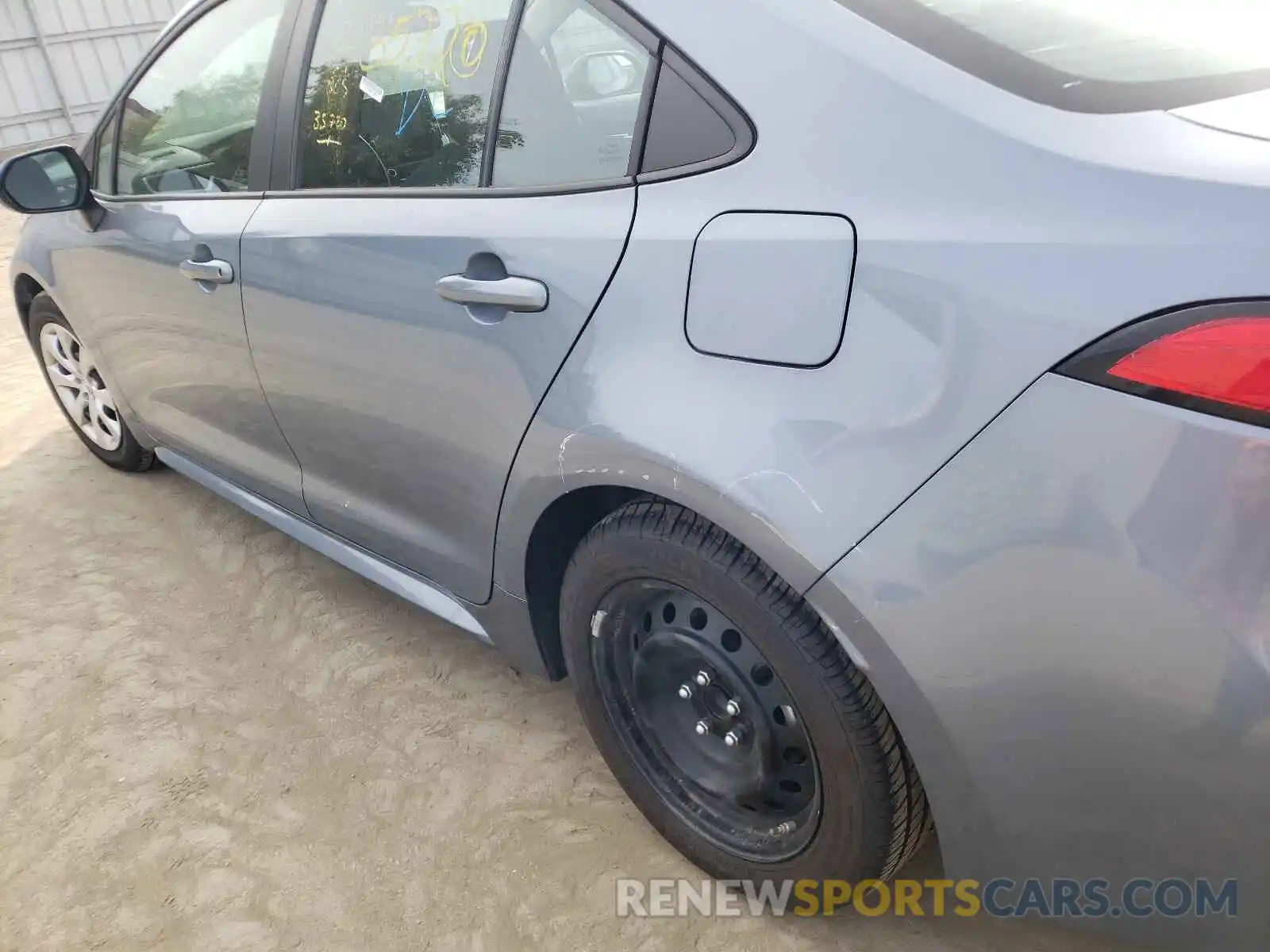 9 Photograph of a damaged car 5YFEPRAE6LP120024 TOYOTA COROLLA 2020