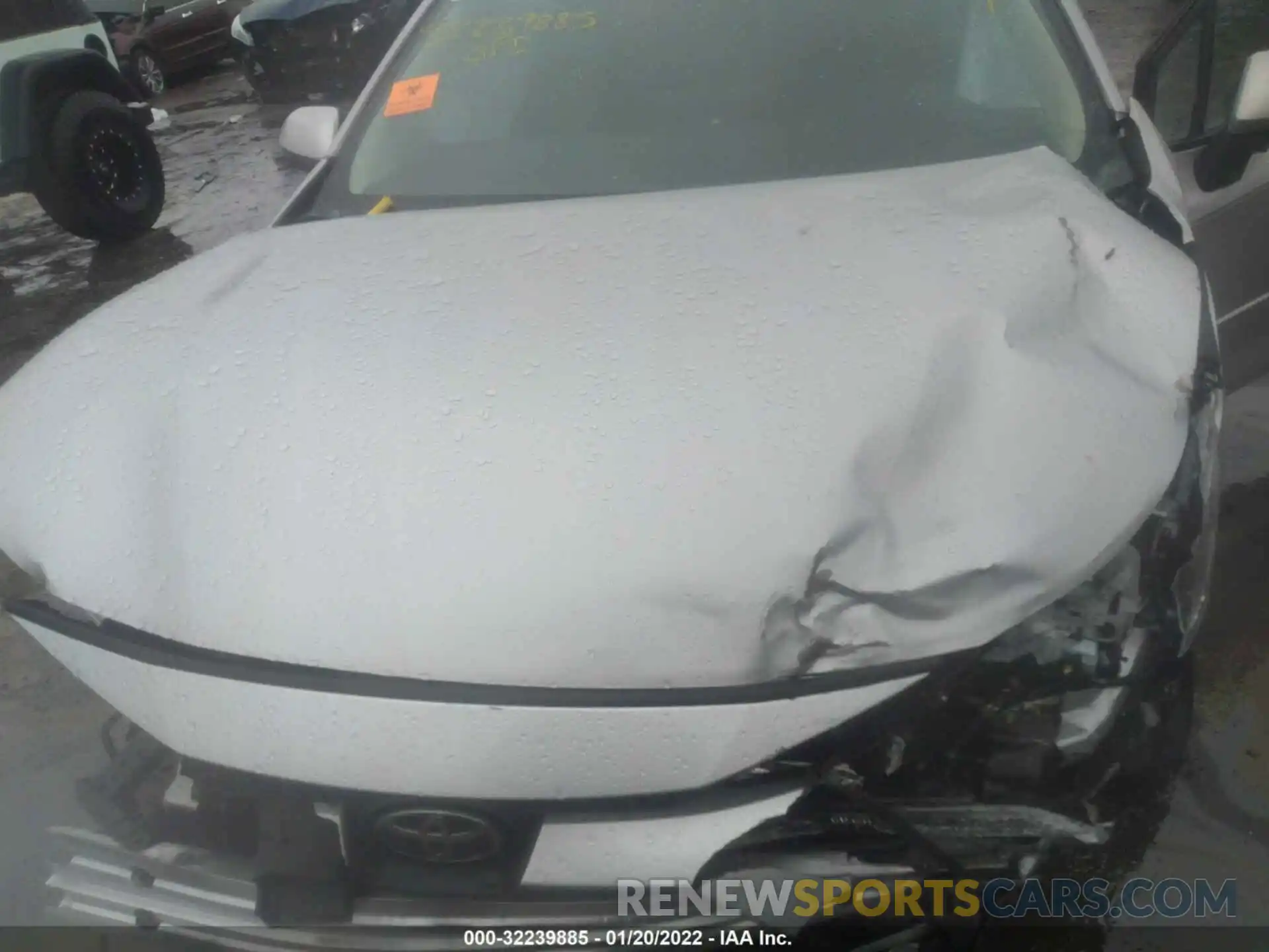 10 Photograph of a damaged car 5YFEPRAE6LP120184 TOYOTA COROLLA 2020