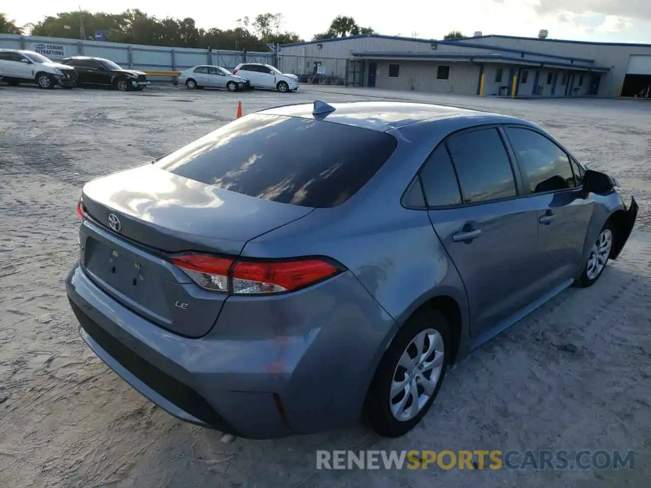 4 Photograph of a damaged car 5YFEPRAE6LP120685 TOYOTA COROLLA 2020