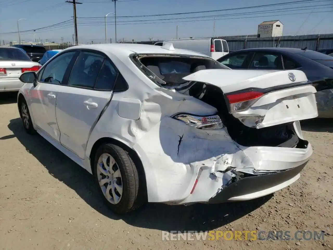 3 Photograph of a damaged car 5YFEPRAE6LP121190 TOYOTA COROLLA 2020