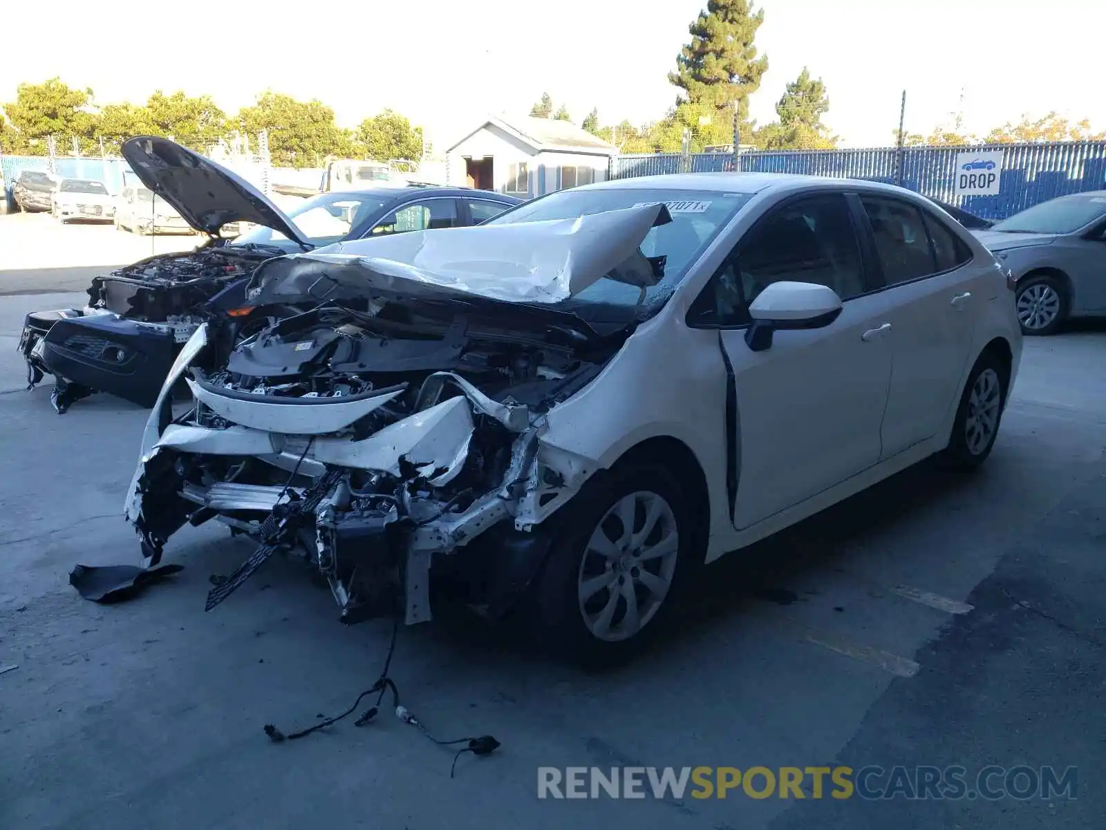 2 Photograph of a damaged car 5YFEPRAE6LP121206 TOYOTA COROLLA 2020