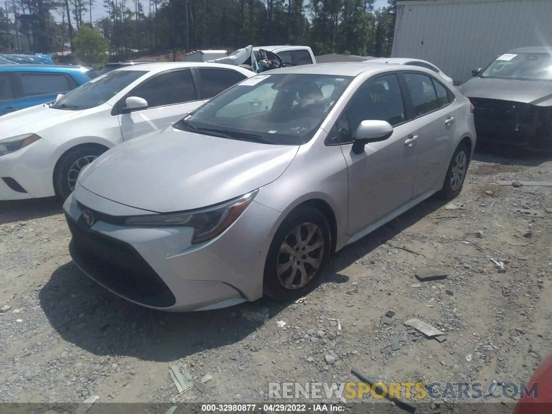 2 Photograph of a damaged car 5YFEPRAE6LP121402 TOYOTA COROLLA 2020