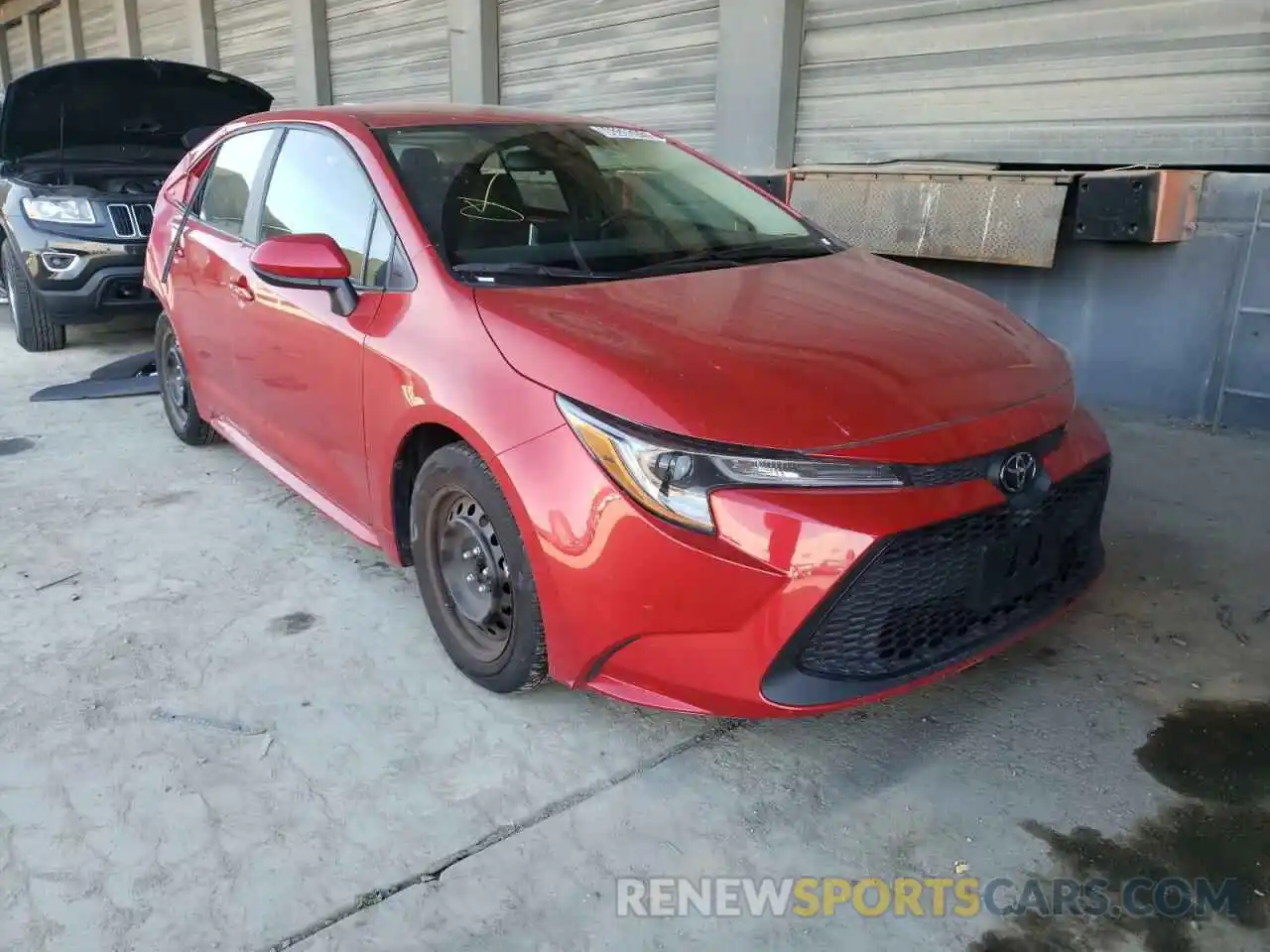 1 Photograph of a damaged car 5YFEPRAE6LP121464 TOYOTA COROLLA 2020