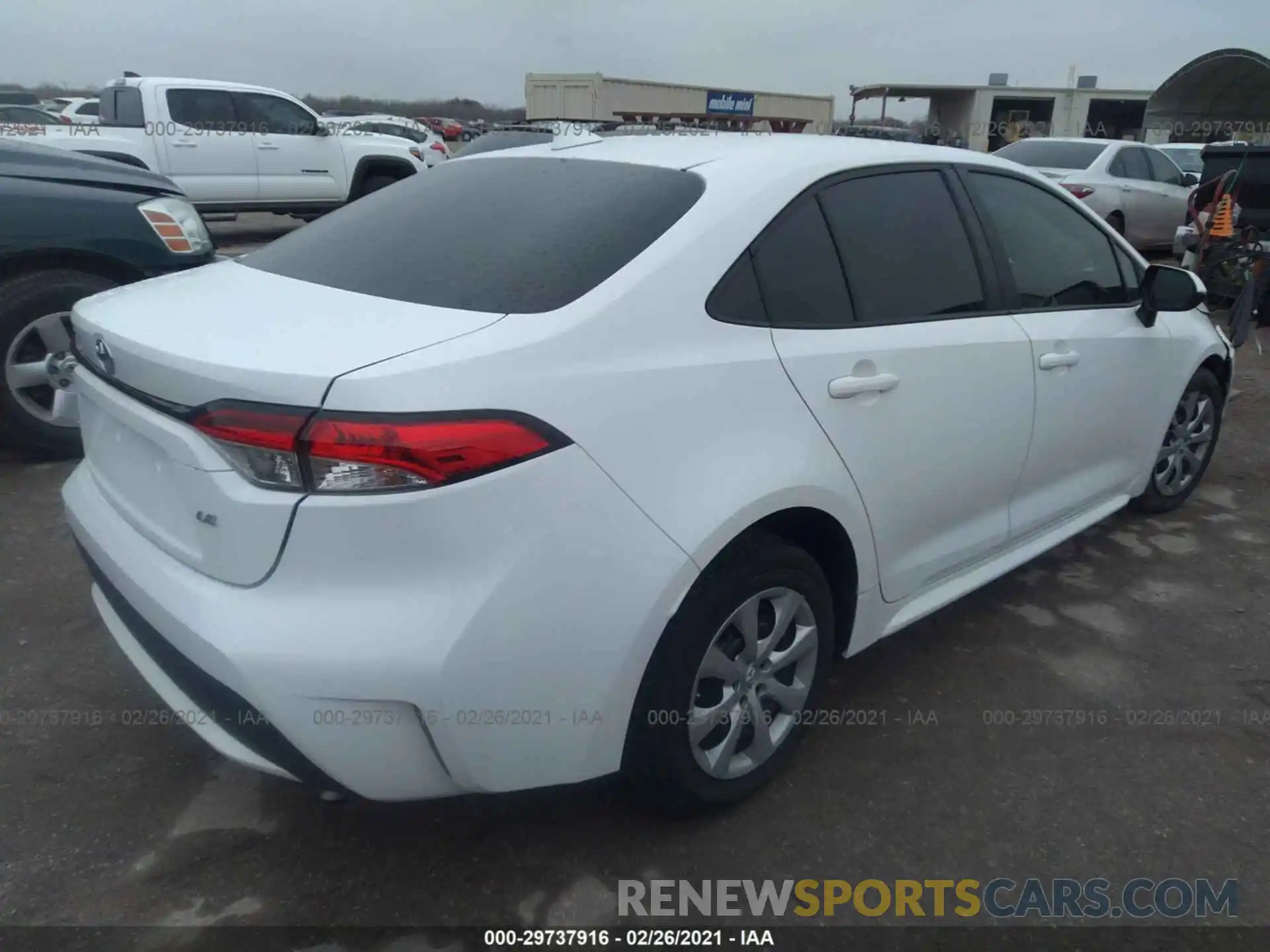 4 Photograph of a damaged car 5YFEPRAE6LP122954 TOYOTA COROLLA 2020