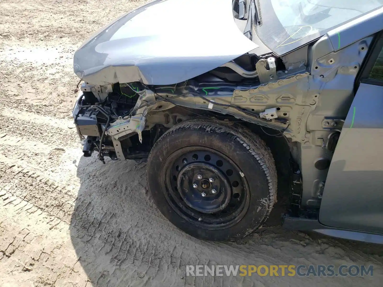 9 Photograph of a damaged car 5YFEPRAE6LP123408 TOYOTA COROLLA 2020