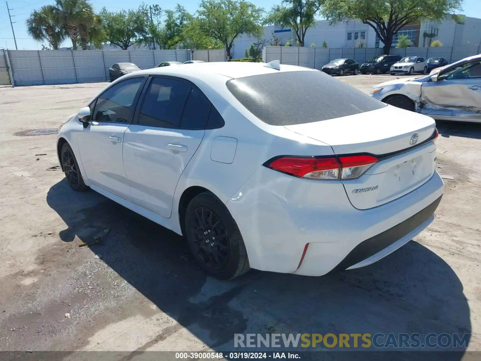 3 Photograph of a damaged car 5YFEPRAE6LP124106 TOYOTA COROLLA 2020