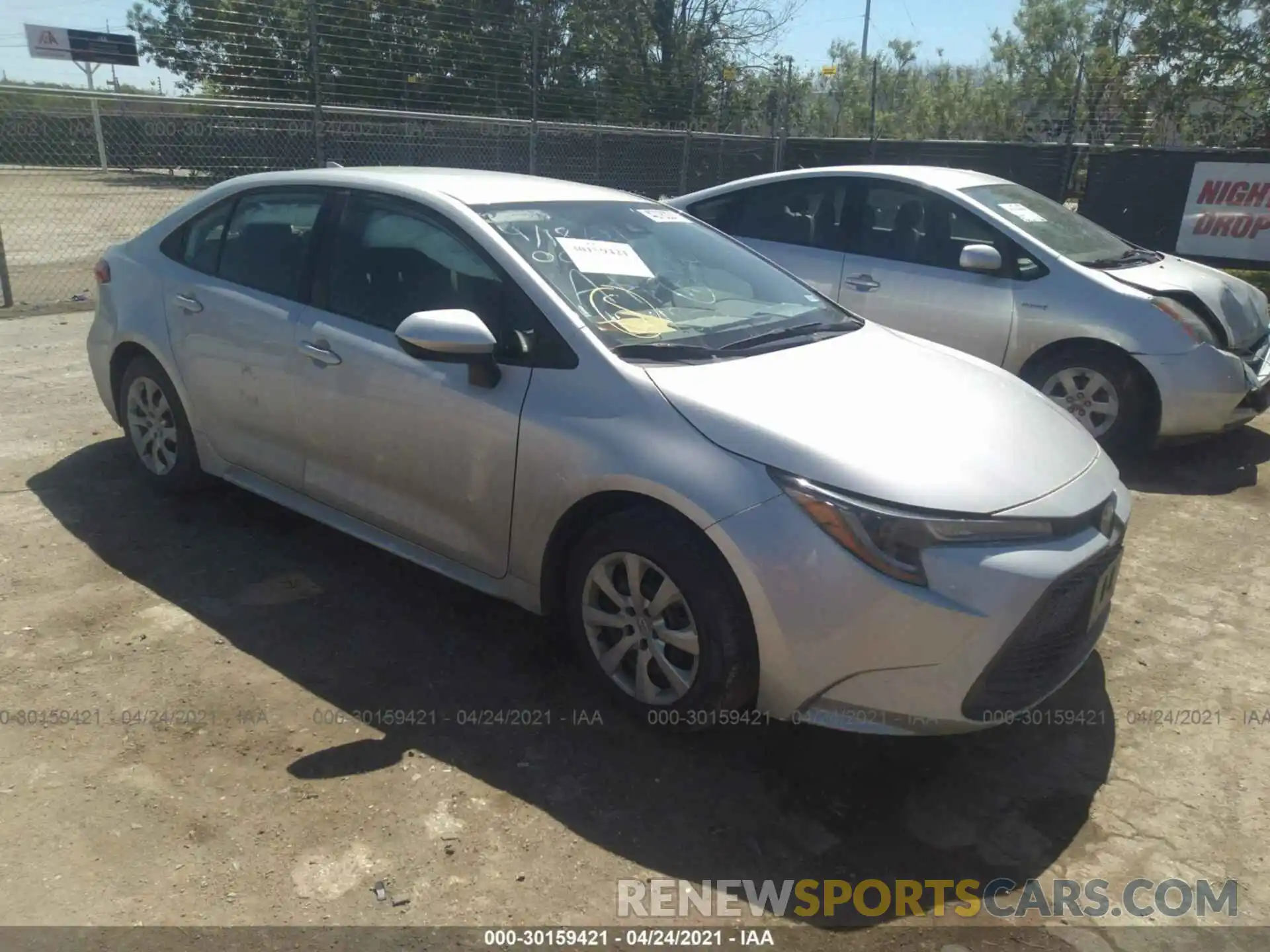 1 Photograph of a damaged car 5YFEPRAE6LP124879 TOYOTA COROLLA 2020