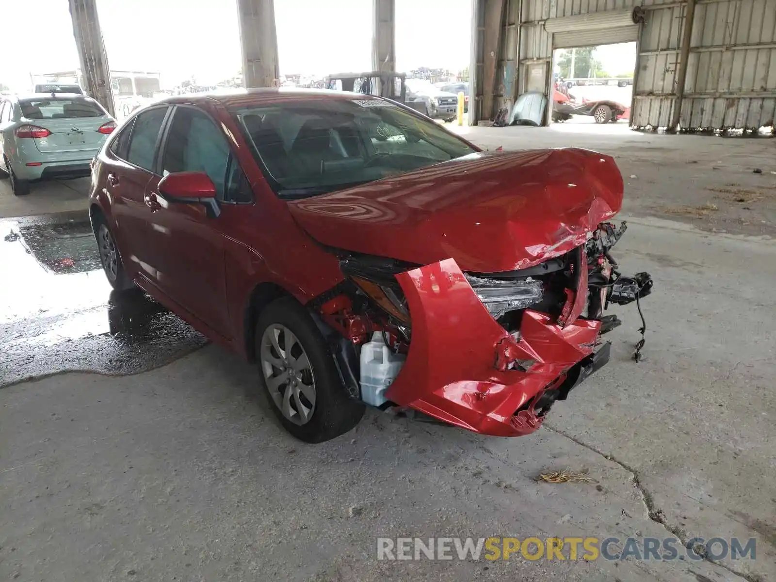 1 Photograph of a damaged car 5YFEPRAE6LP126115 TOYOTA COROLLA 2020