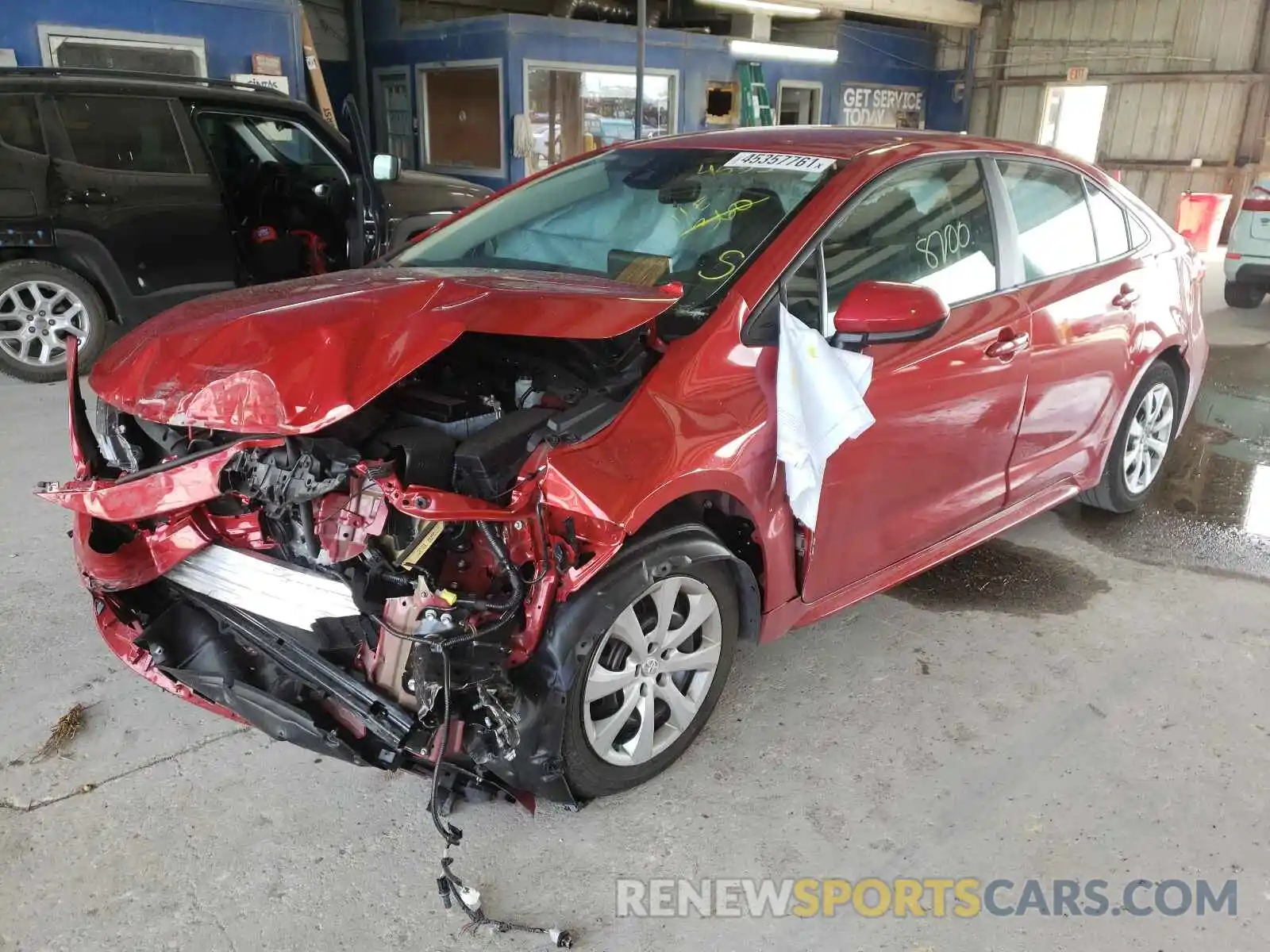 2 Photograph of a damaged car 5YFEPRAE6LP126115 TOYOTA COROLLA 2020