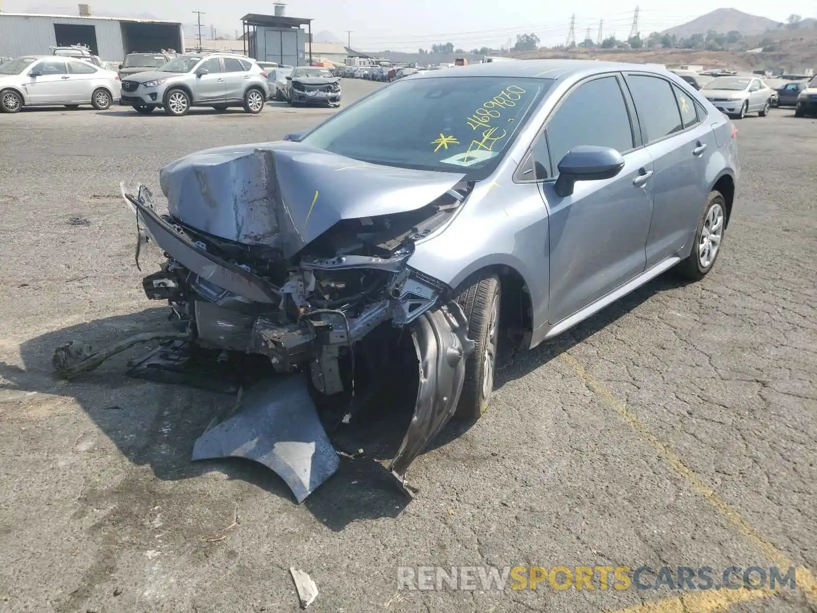 2 Photograph of a damaged car 5YFEPRAE6LP130469 TOYOTA COROLLA 2020