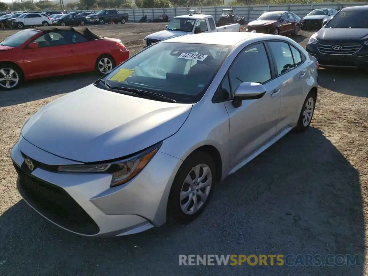 2 Photograph of a damaged car 5YFEPRAE6LP132397 TOYOTA COROLLA 2020