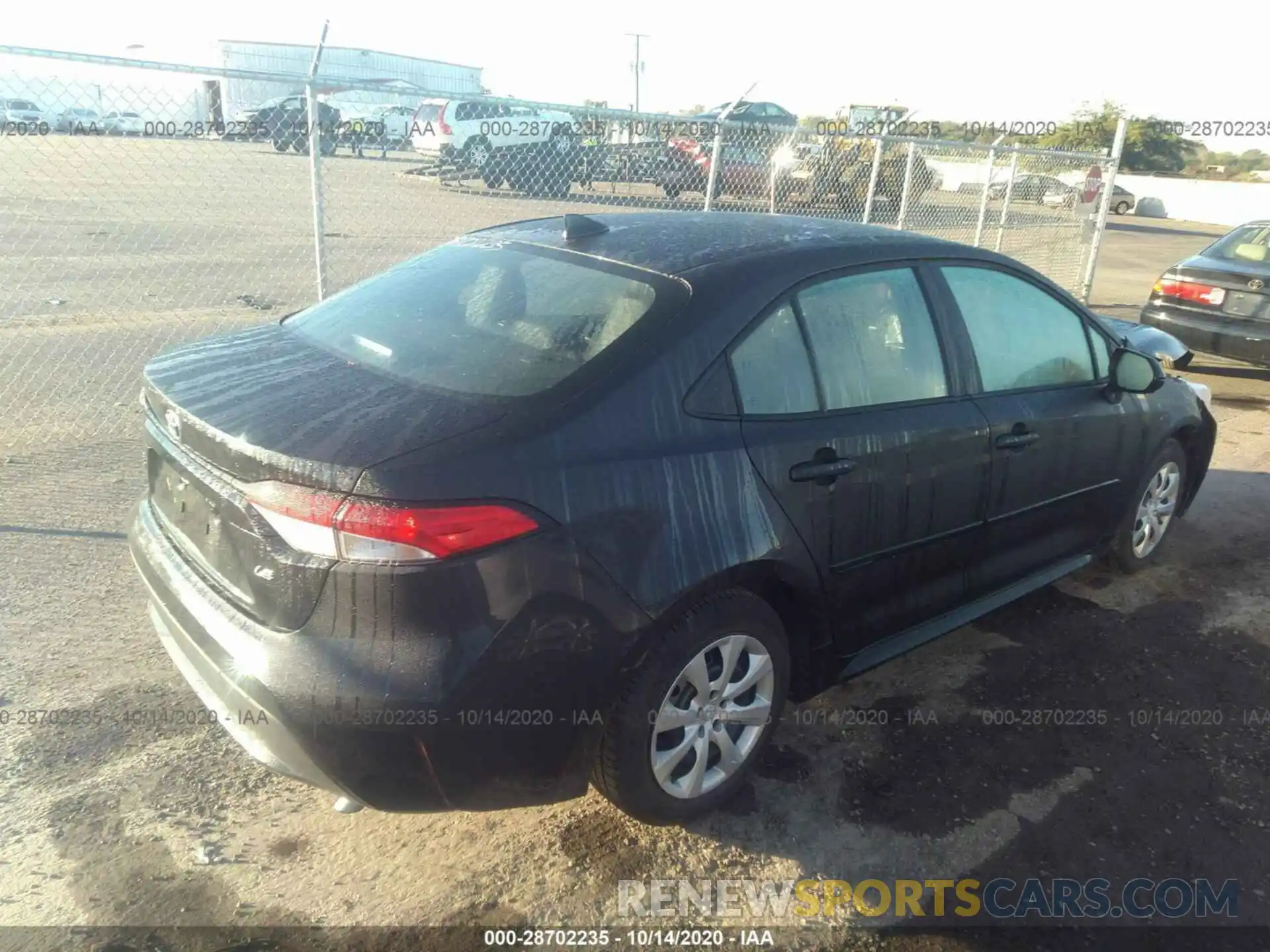 4 Photograph of a damaged car 5YFEPRAE6LP134831 TOYOTA COROLLA 2020