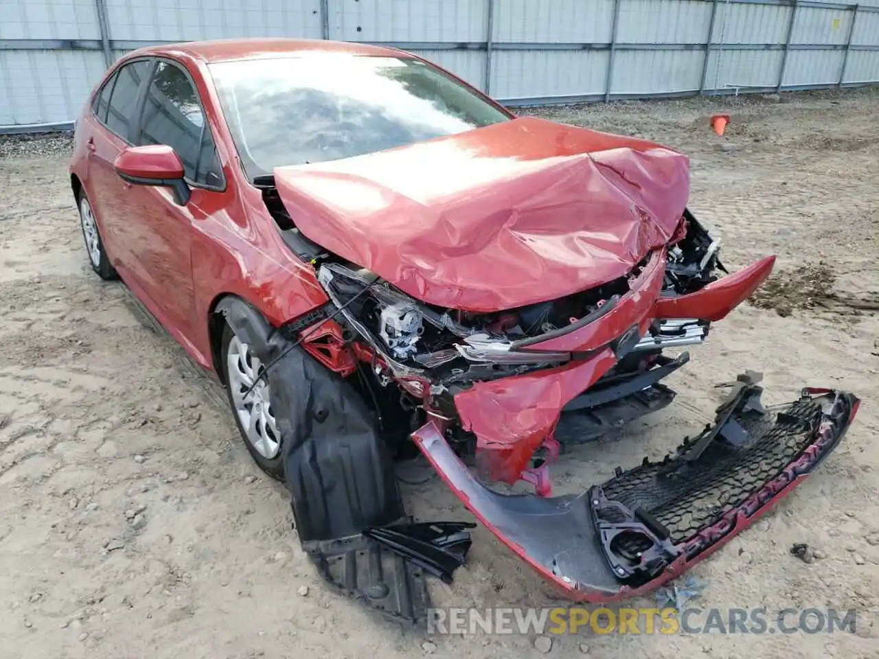 1 Photograph of a damaged car 5YFEPRAE6LP136014 TOYOTA COROLLA 2020