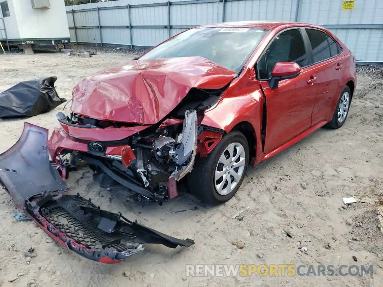 2 Photograph of a damaged car 5YFEPRAE6LP136014 TOYOTA COROLLA 2020