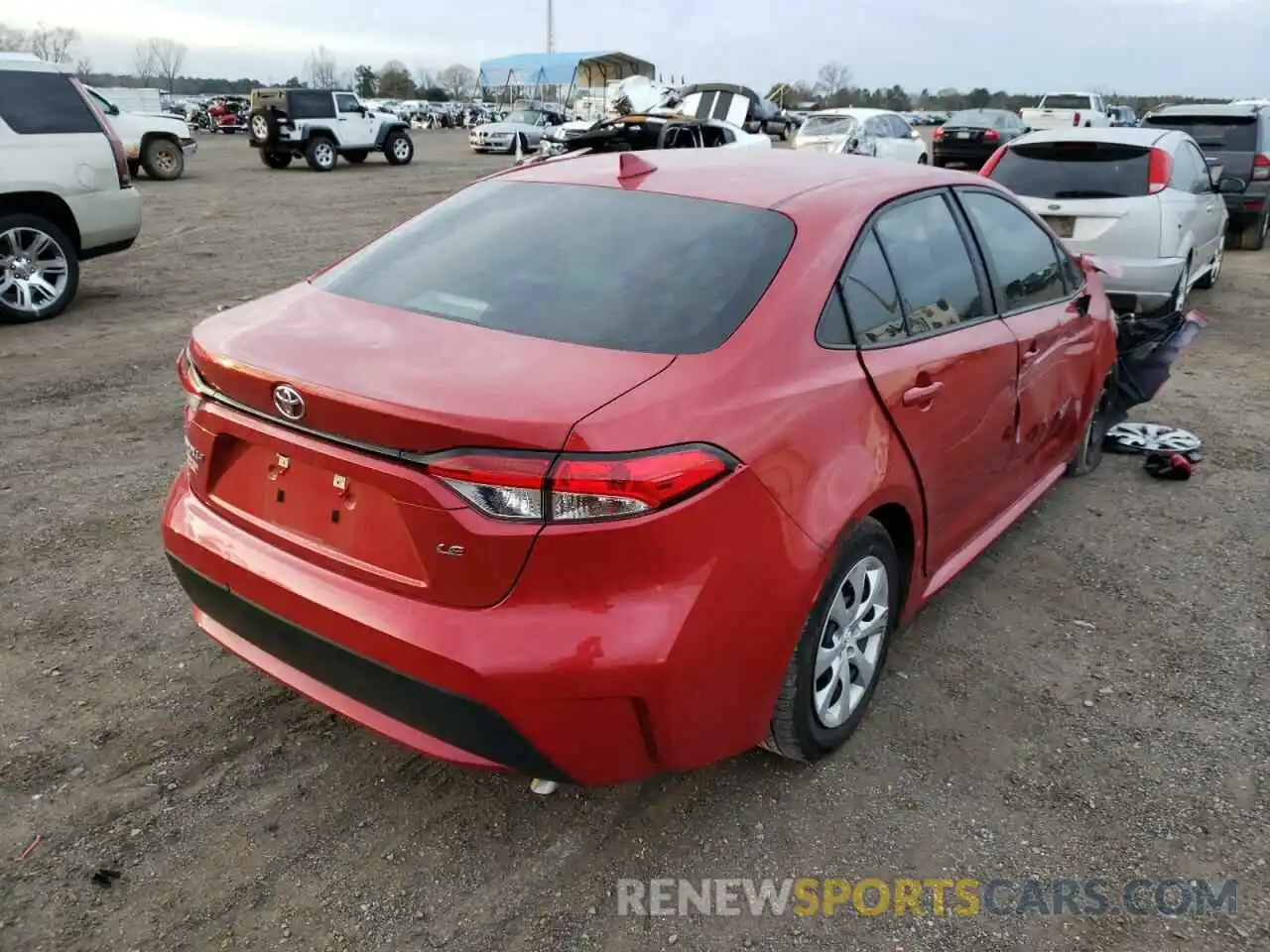 4 Photograph of a damaged car 5YFEPRAE6LP137079 TOYOTA COROLLA 2020