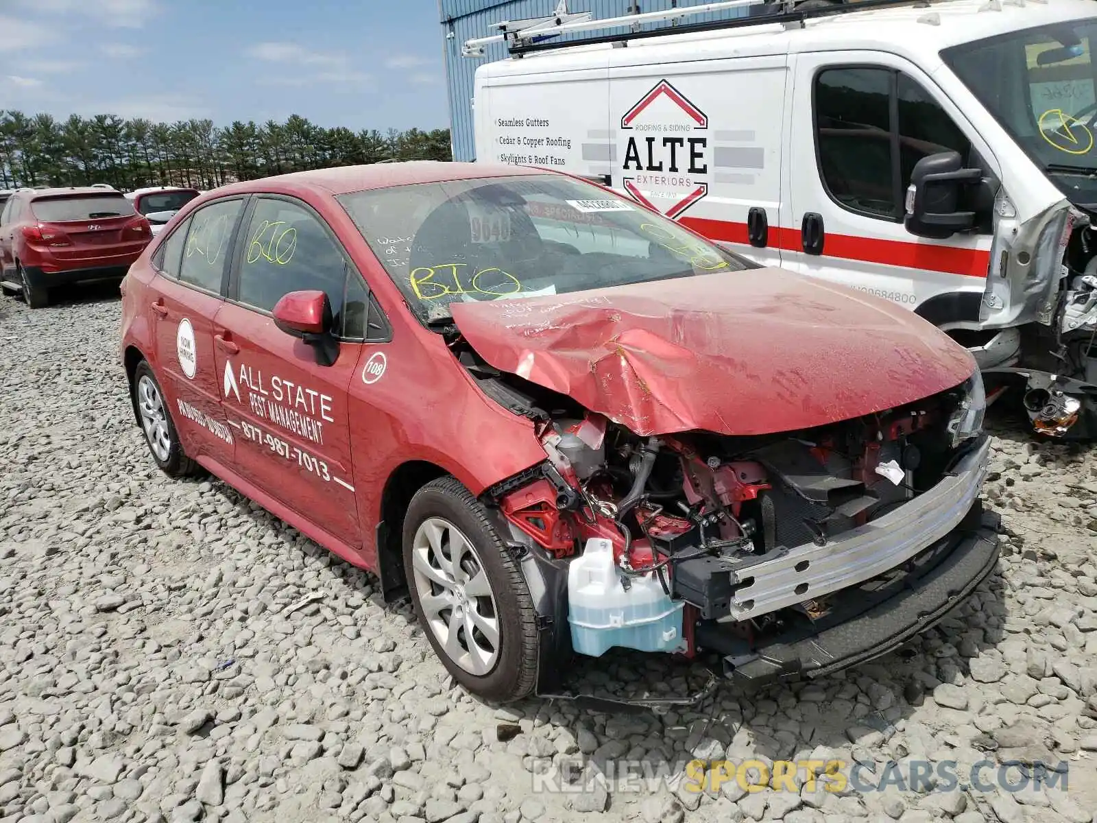 1 Photograph of a damaged car 5YFEPRAE6LP139172 TOYOTA COROLLA 2020