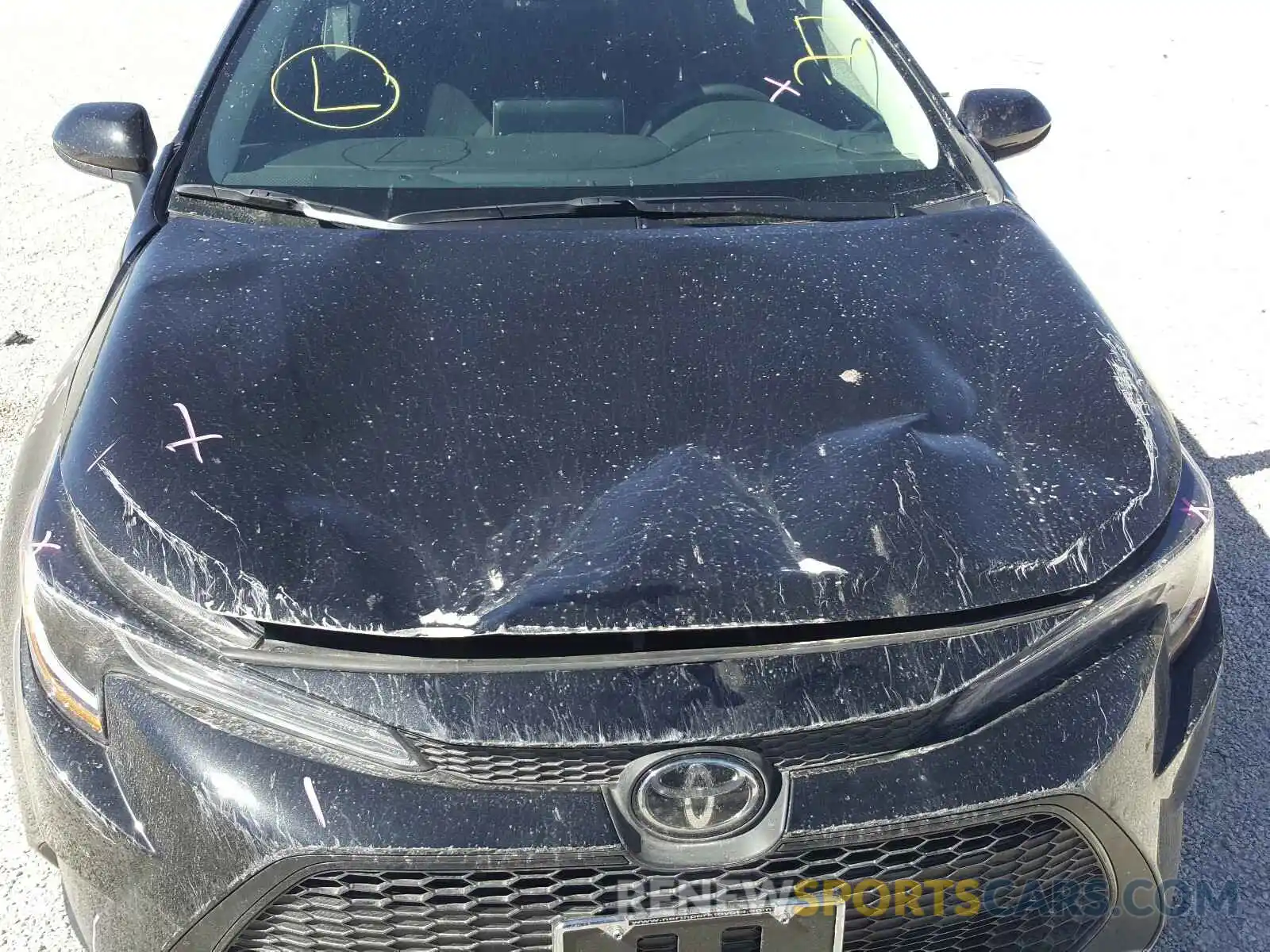 9 Photograph of a damaged car 5YFEPRAE6LP139835 TOYOTA COROLLA 2020