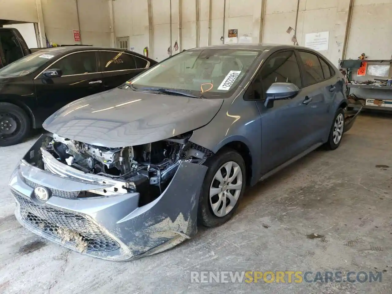 2 Photograph of a damaged car 5YFEPRAE6LP140614 TOYOTA COROLLA 2020