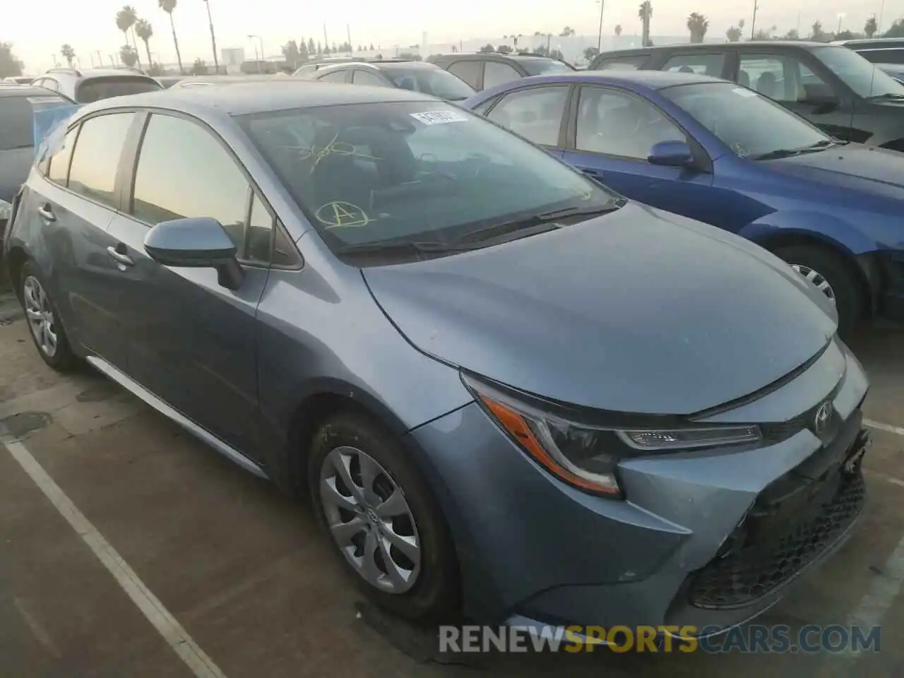 1 Photograph of a damaged car 5YFEPRAE6LP141214 TOYOTA COROLLA 2020