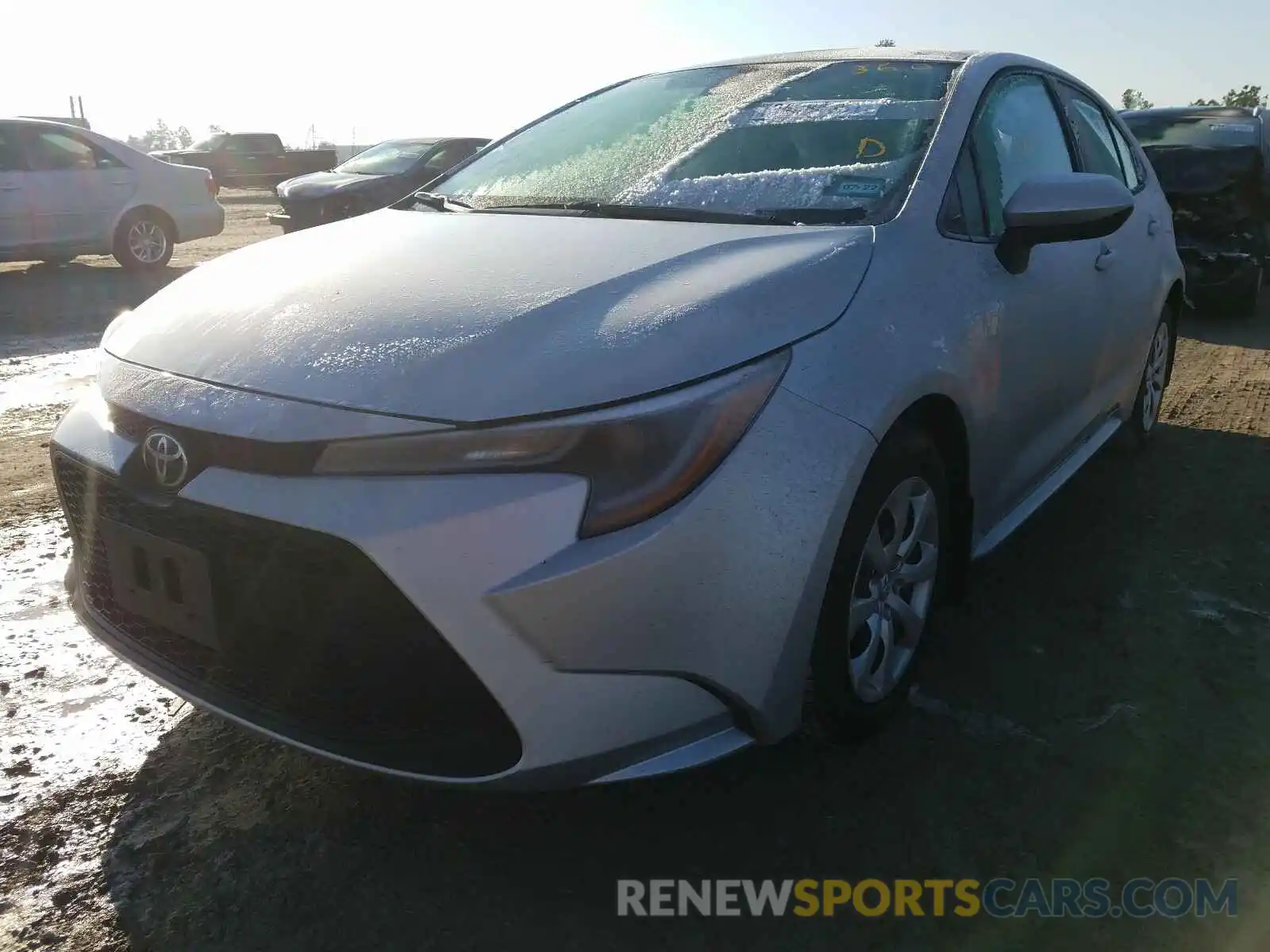 2 Photograph of a damaged car 5YFEPRAE6LP144369 TOYOTA COROLLA 2020