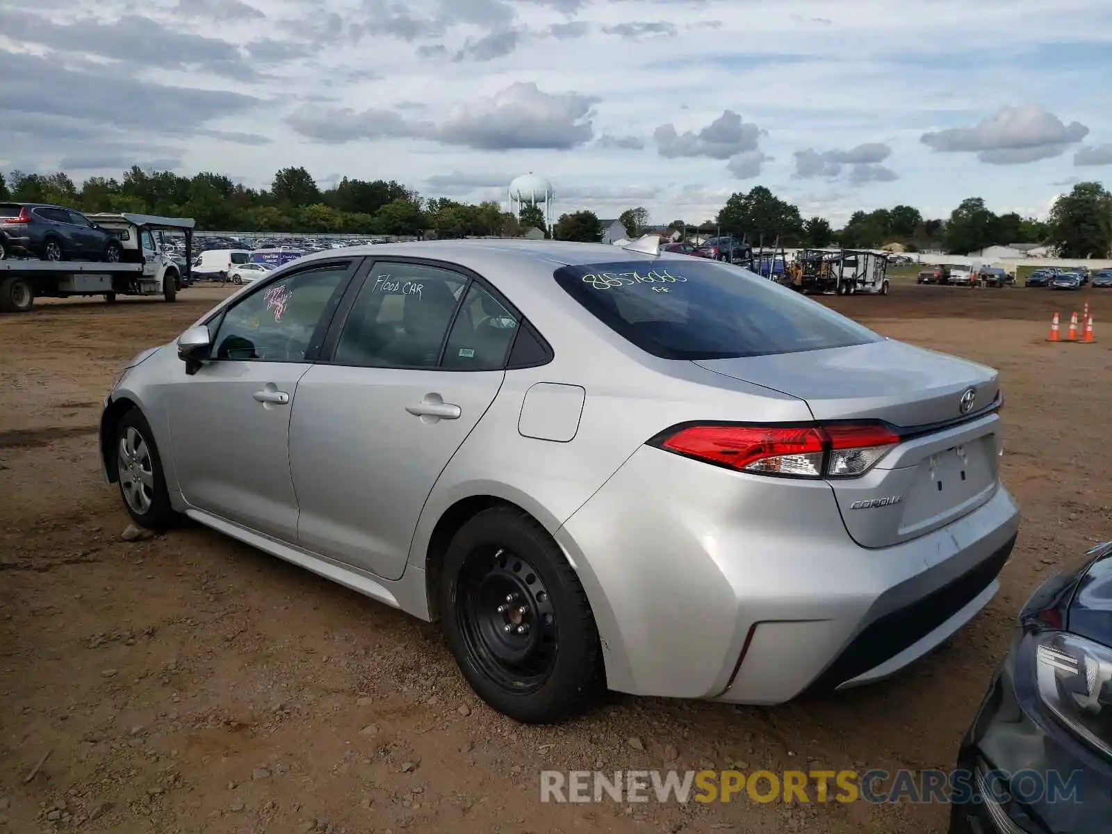 3 Photograph of a damaged car 5YFEPRAE7LP004640 TOYOTA COROLLA 2020