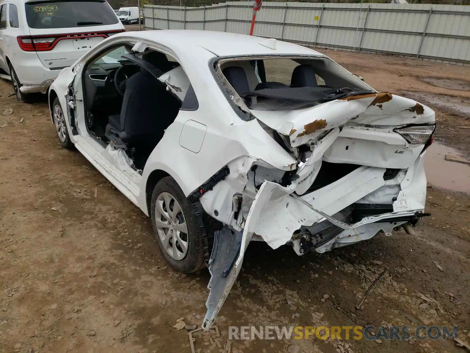 3 Photograph of a damaged car 5YFEPRAE7LP005061 TOYOTA COROLLA 2020