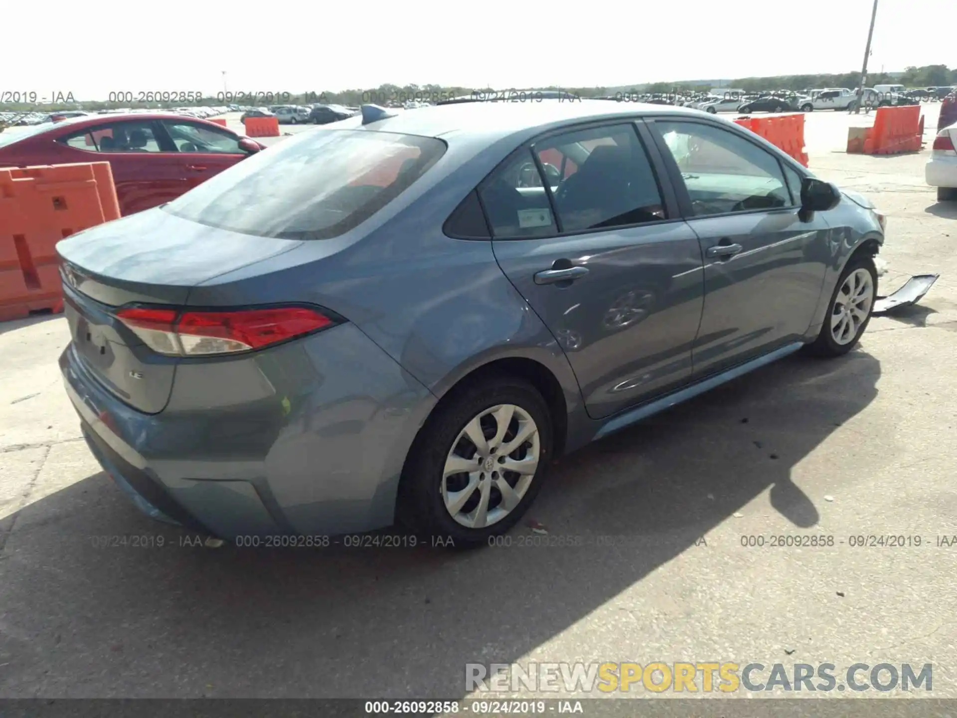 4 Photograph of a damaged car 5YFEPRAE7LP005237 TOYOTA COROLLA 2020