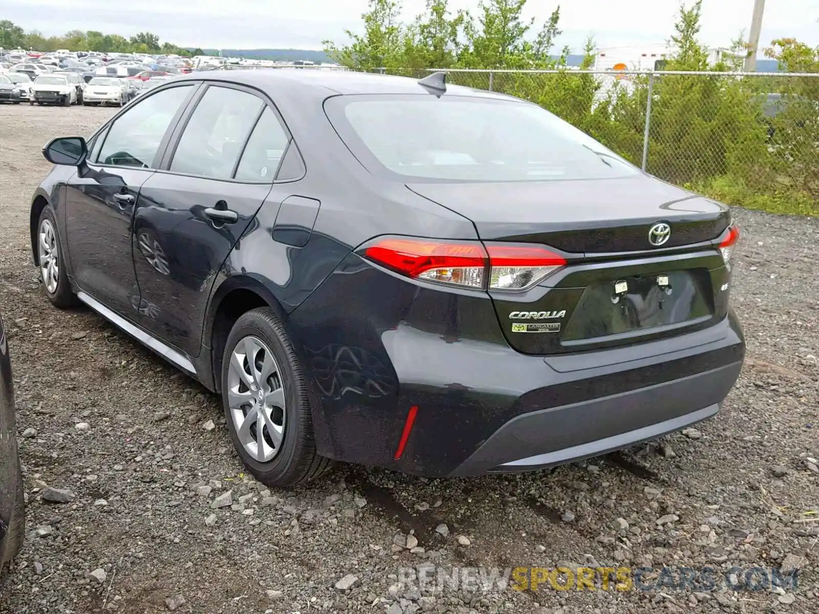 3 Photograph of a damaged car 5YFEPRAE7LP009482 TOYOTA COROLLA 2020