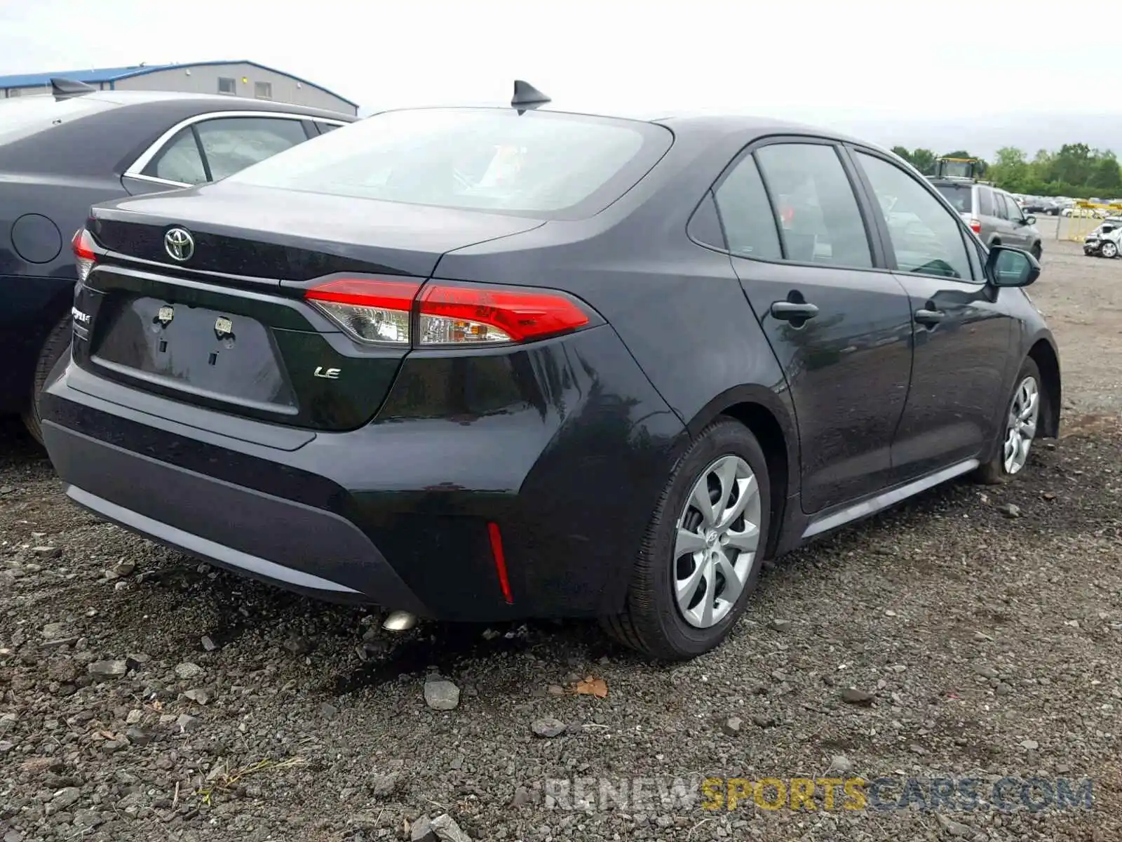 4 Photograph of a damaged car 5YFEPRAE7LP009482 TOYOTA COROLLA 2020