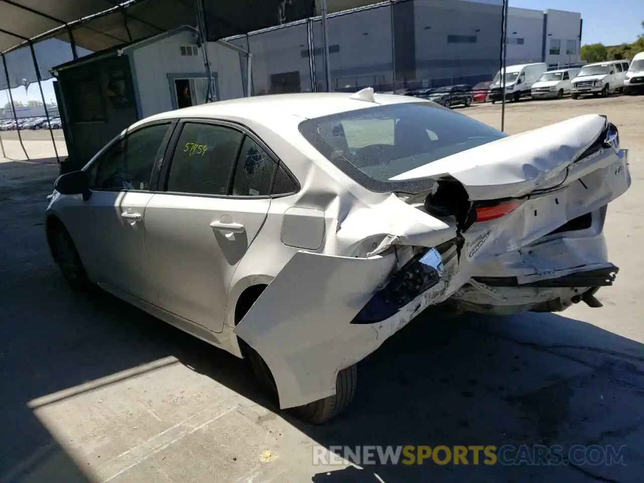 9 Photograph of a damaged car 5YFEPRAE7LP010308 TOYOTA COROLLA 2020