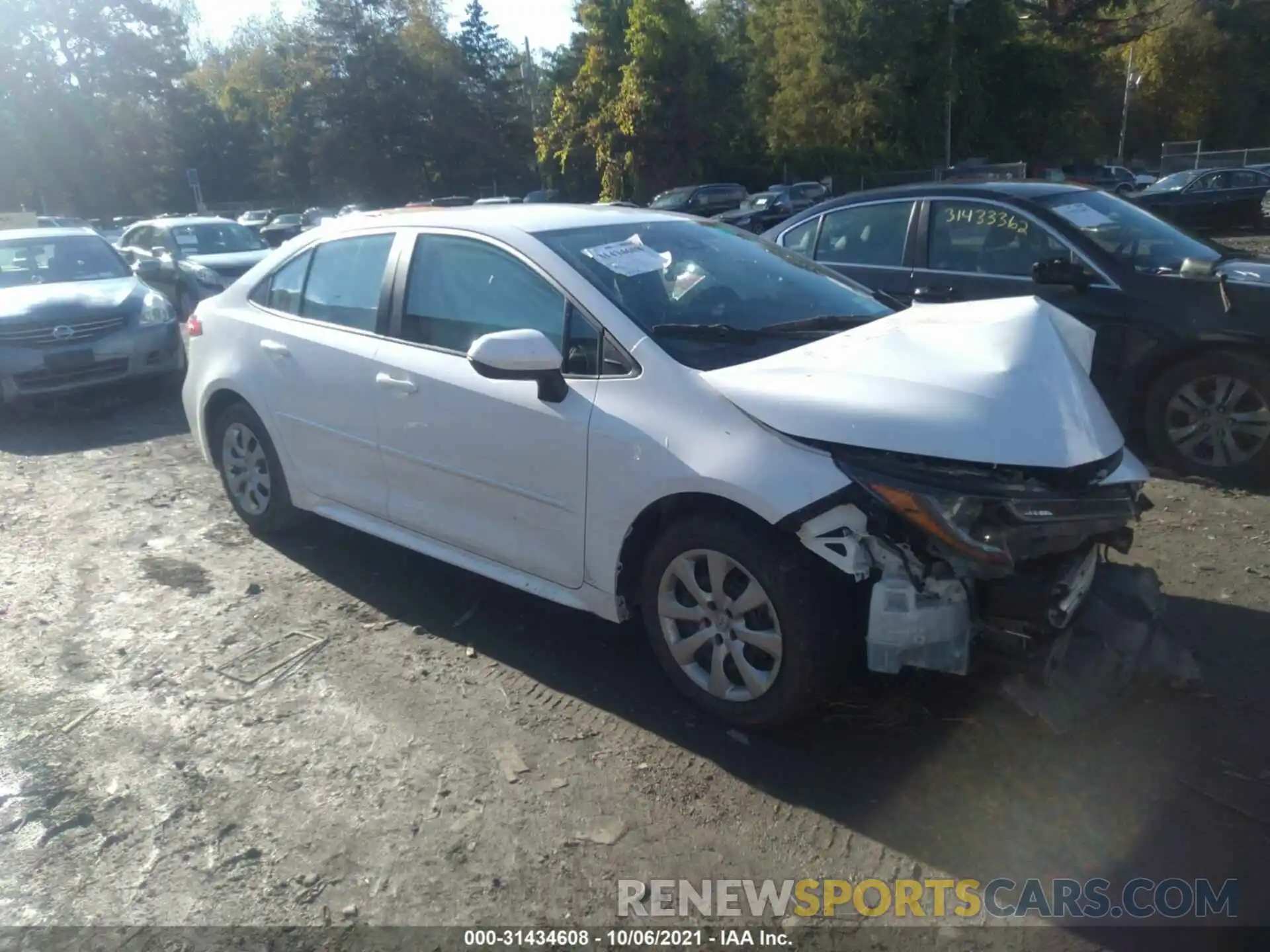 1 Photograph of a damaged car 5YFEPRAE7LP012138 TOYOTA COROLLA 2020