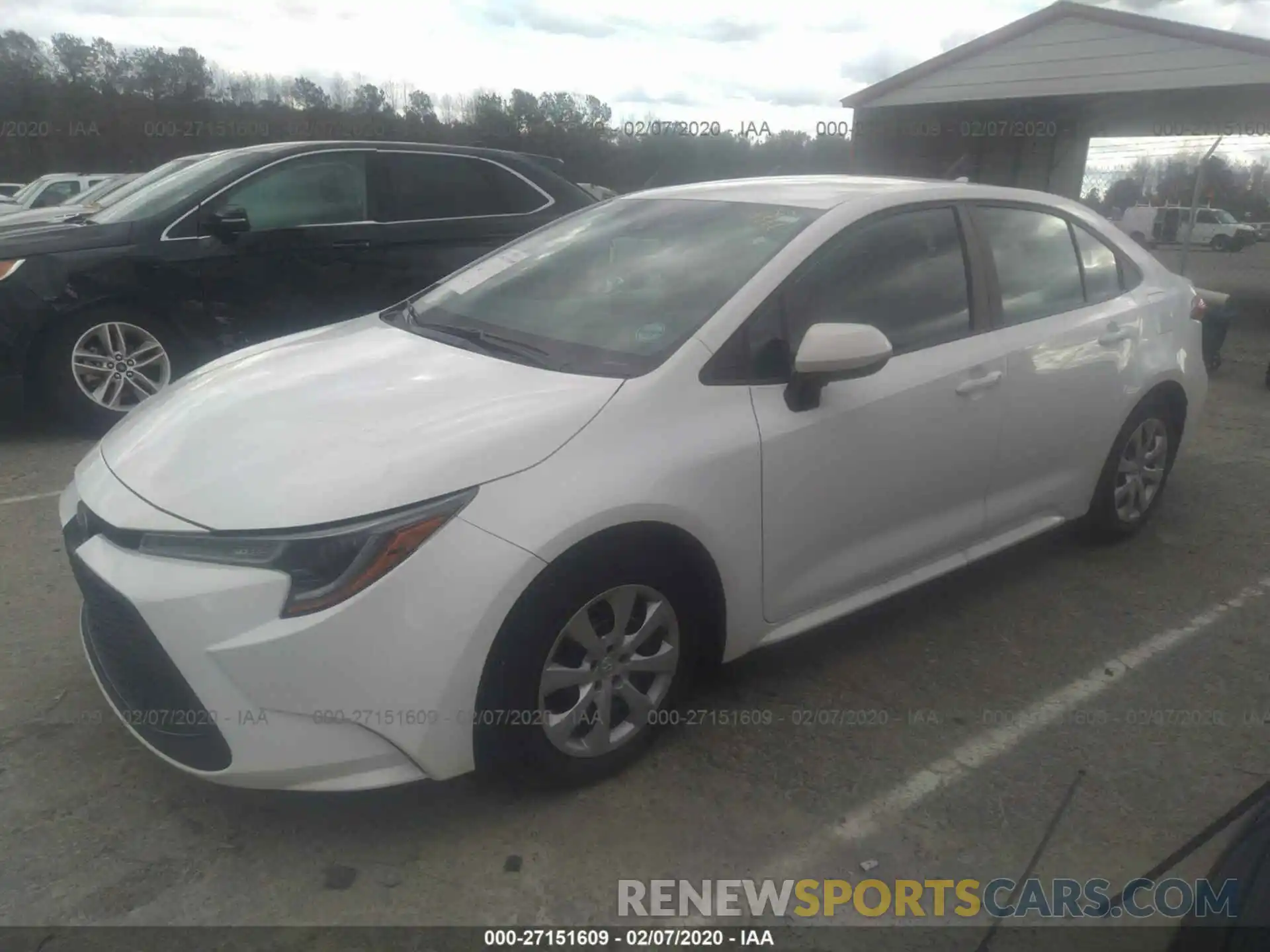 2 Photograph of a damaged car 5YFEPRAE7LP013094 TOYOTA COROLLA 2020