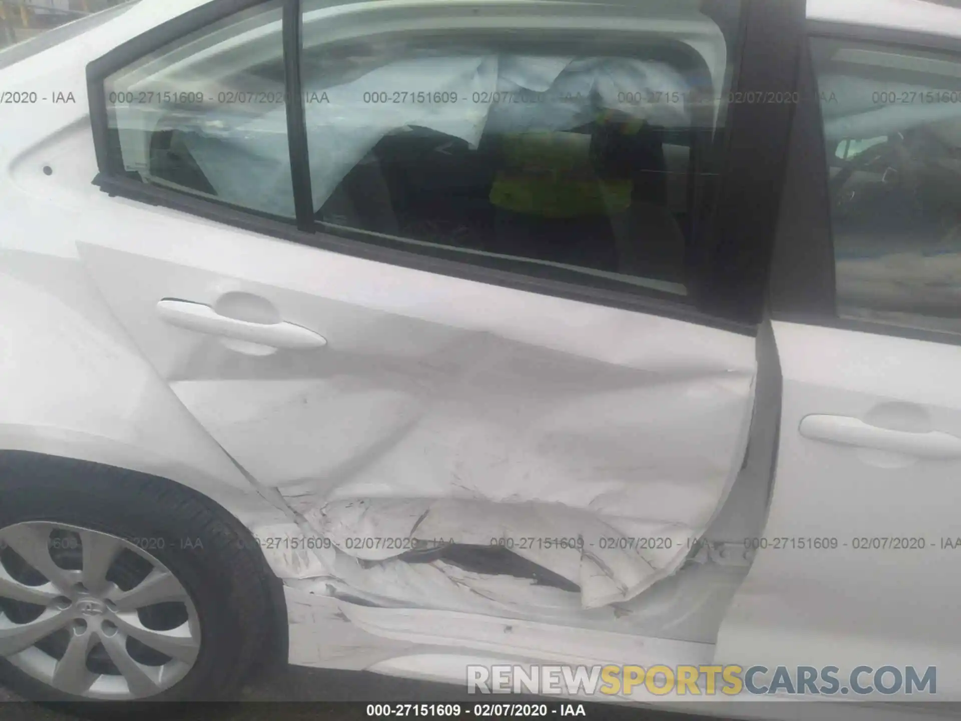 6 Photograph of a damaged car 5YFEPRAE7LP013094 TOYOTA COROLLA 2020