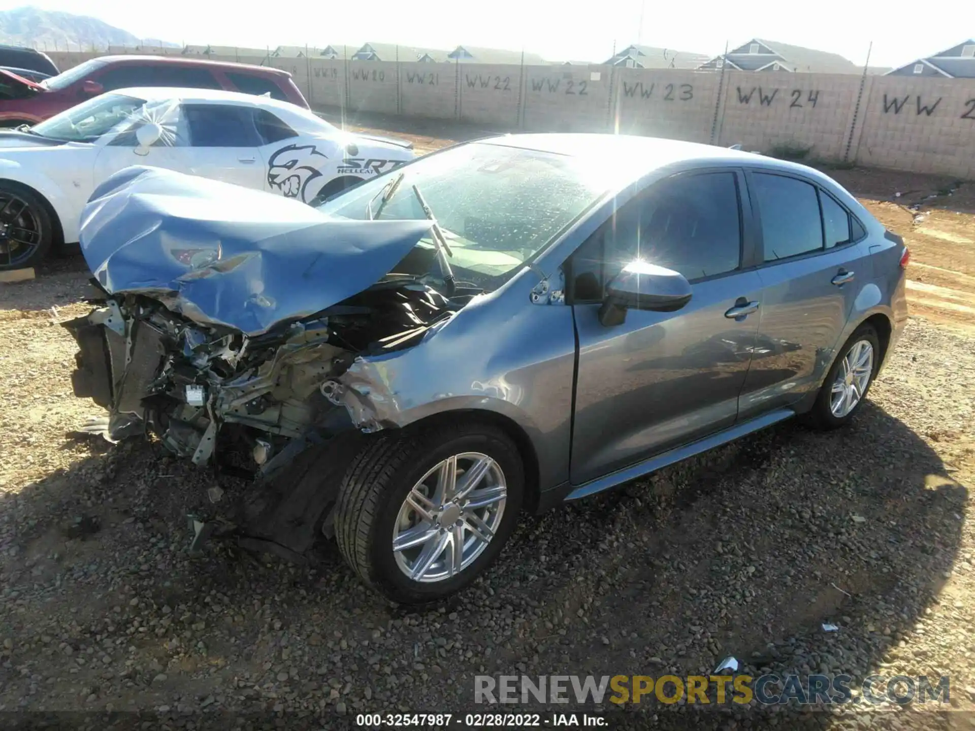 2 Photograph of a damaged car 5YFEPRAE7LP020109 TOYOTA COROLLA 2020