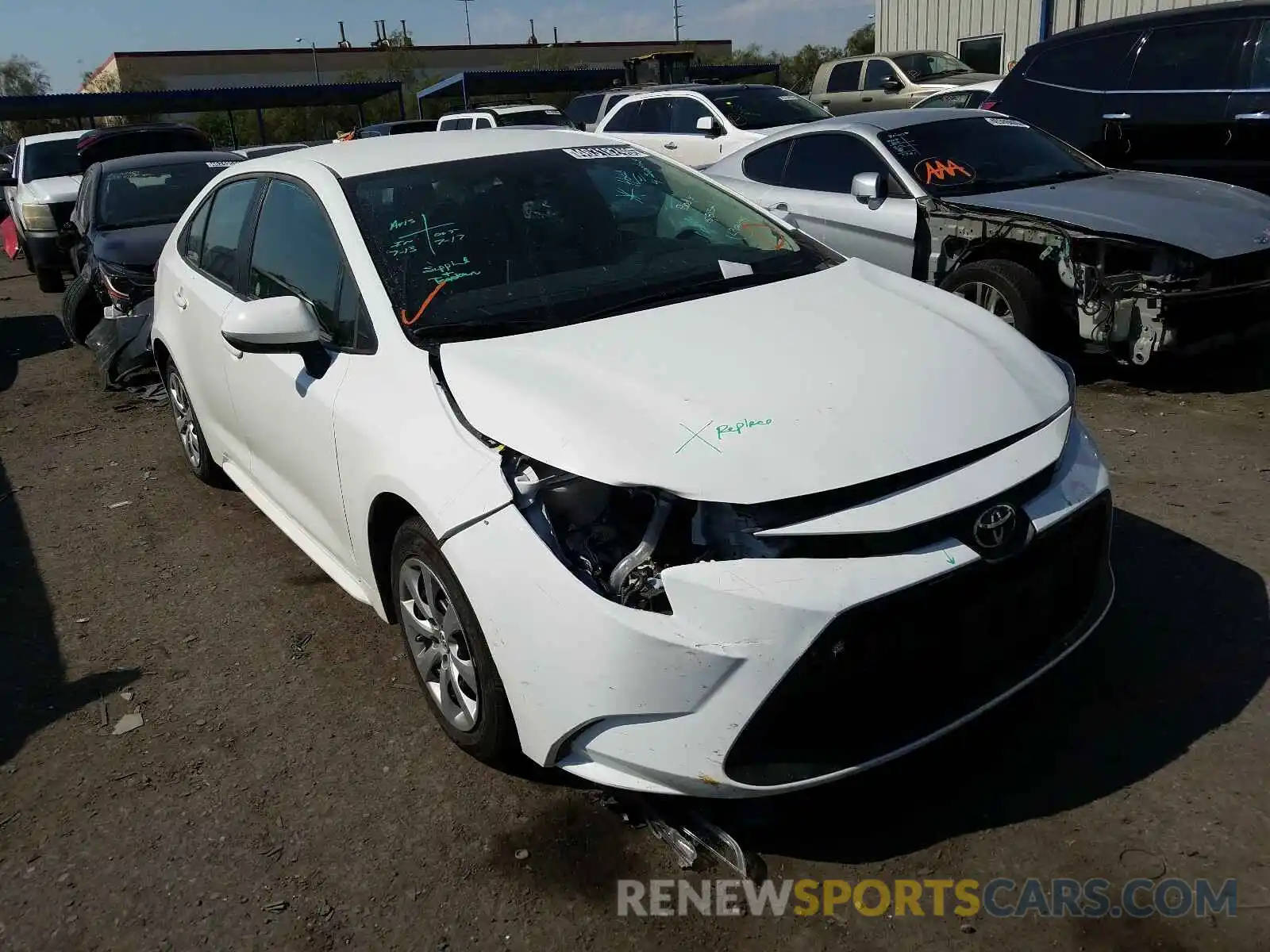 1 Photograph of a damaged car 5YFEPRAE7LP024144 TOYOTA COROLLA 2020