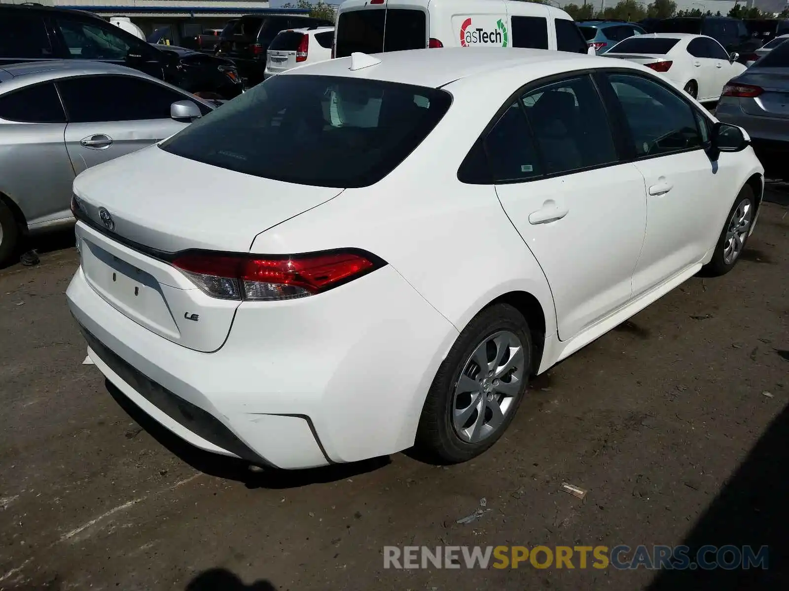 4 Photograph of a damaged car 5YFEPRAE7LP024144 TOYOTA COROLLA 2020