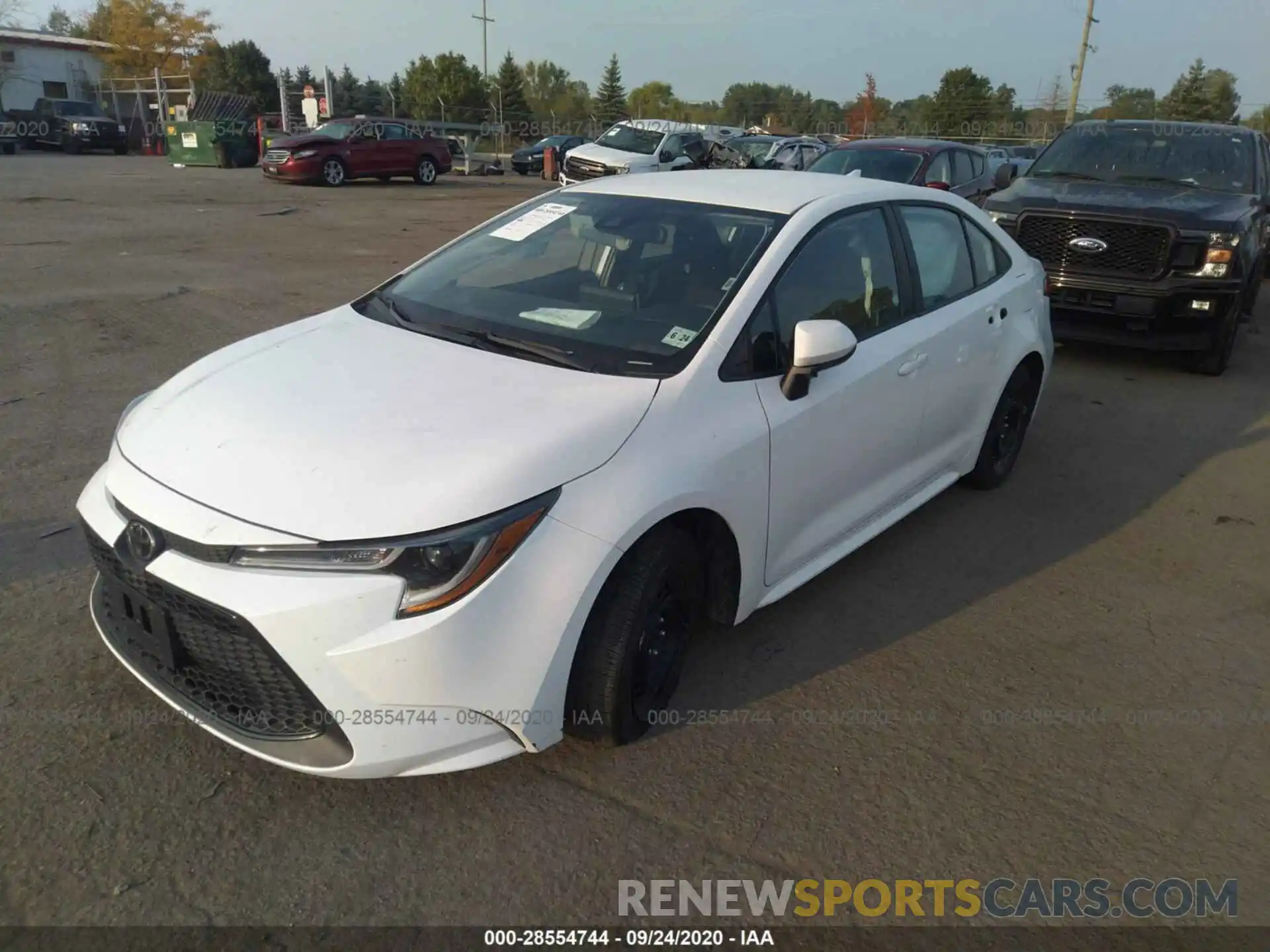 2 Photograph of a damaged car 5YFEPRAE7LP024189 TOYOTA COROLLA 2020