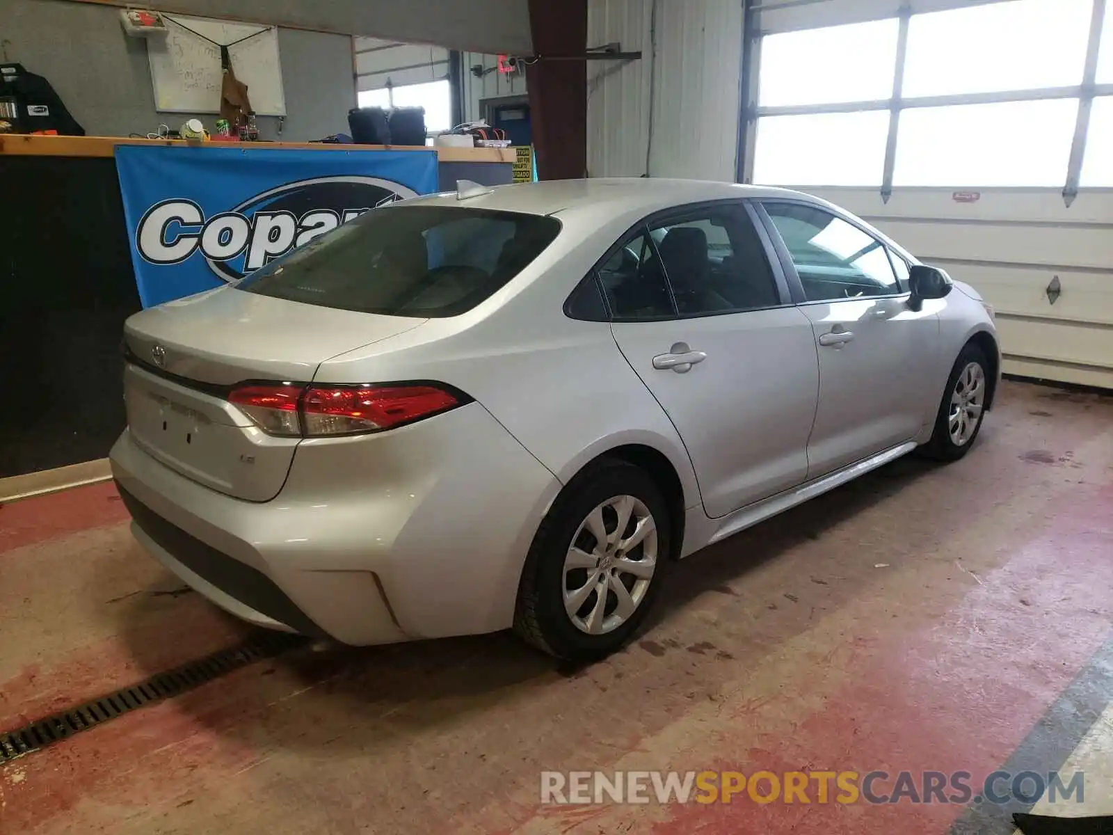 4 Photograph of a damaged car 5YFEPRAE7LP024547 TOYOTA COROLLA 2020