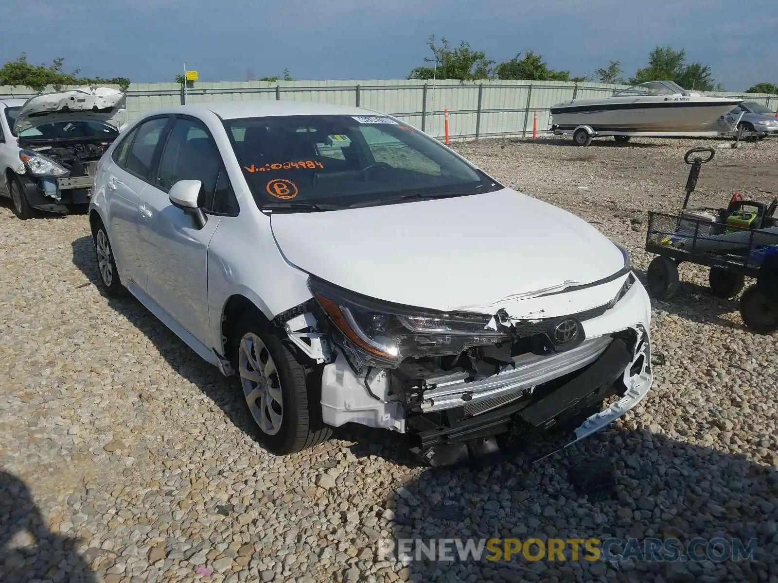 1 Photograph of a damaged car 5YFEPRAE7LP024984 TOYOTA COROLLA 2020