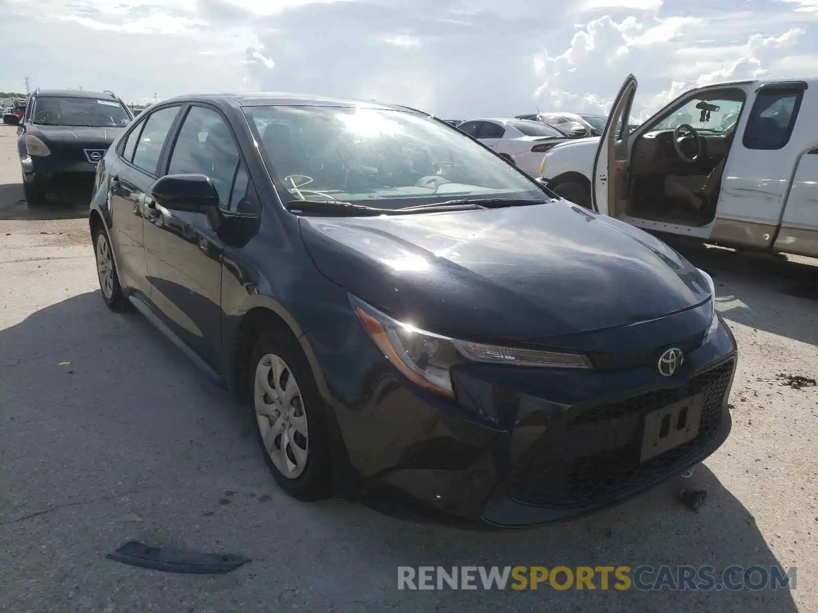 1 Photograph of a damaged car 5YFEPRAE7LP025052 TOYOTA COROLLA 2020